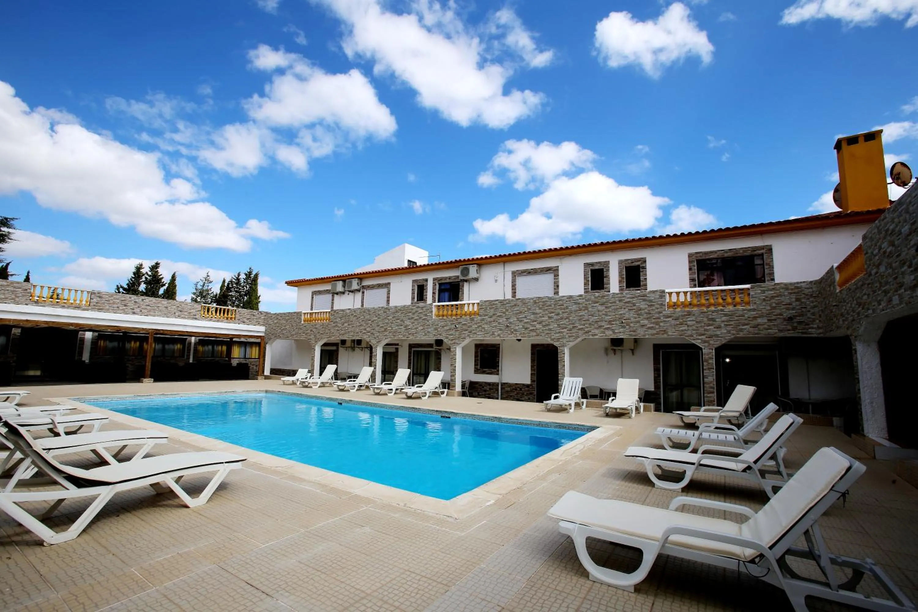 Swimming pool in Belo Horizonte