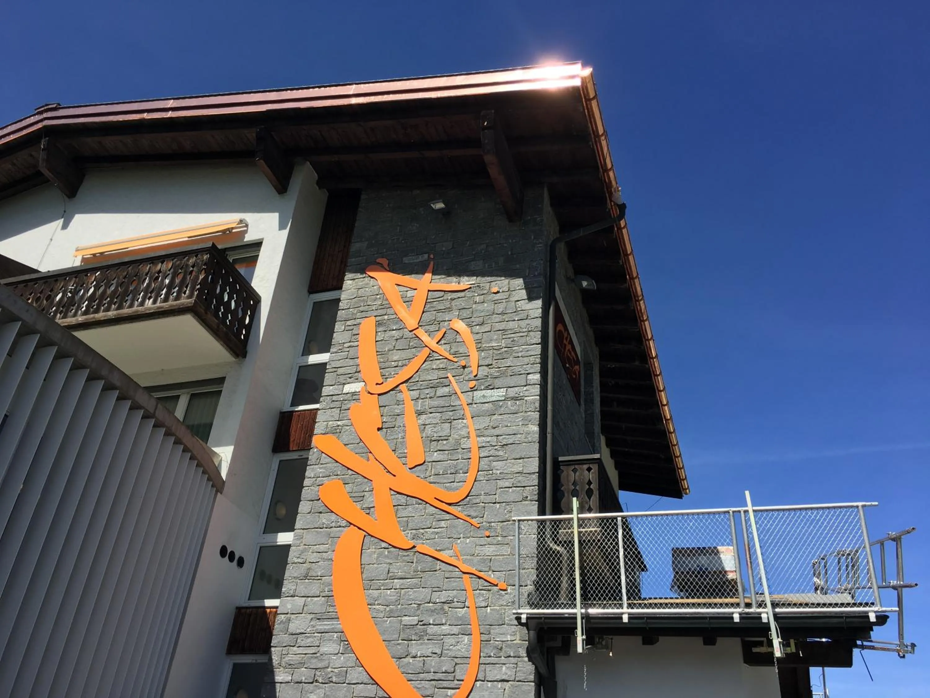 Facade/entrance in Hotel Restaurant Chesa