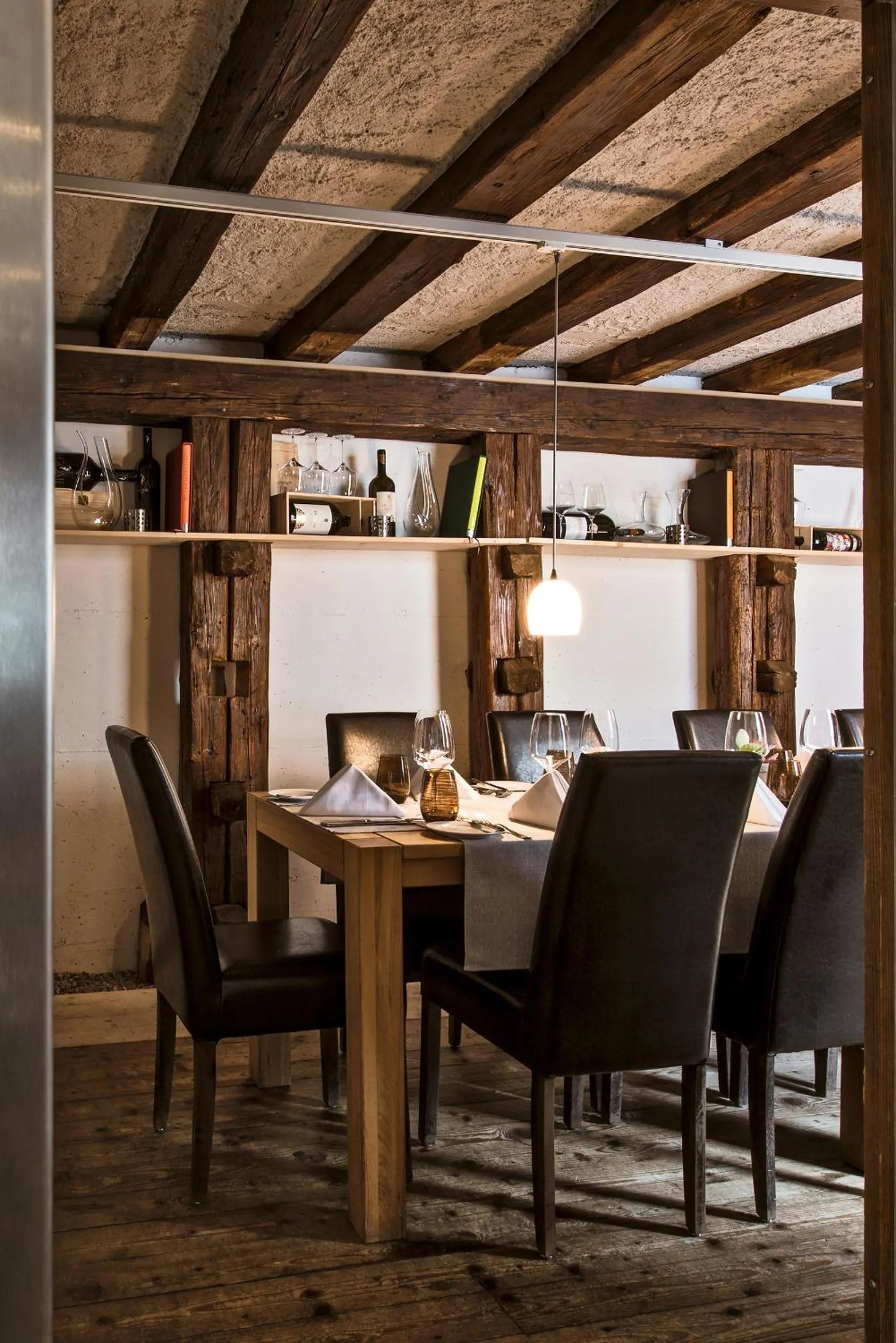 Restaurant/places to eat in Hotel Restaurant Chesa