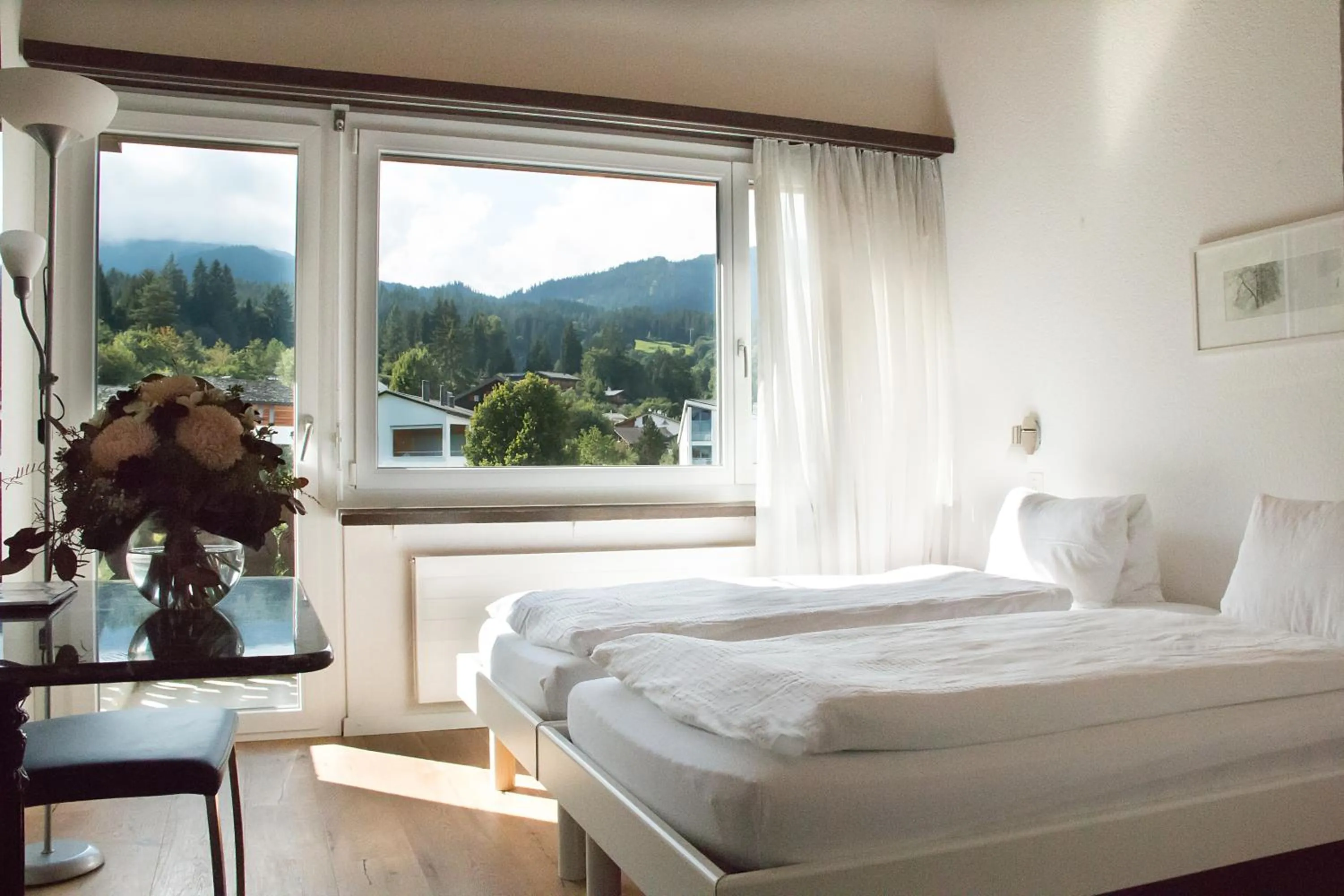 Photo of the whole room, Bed in Hotel Restaurant Chesa