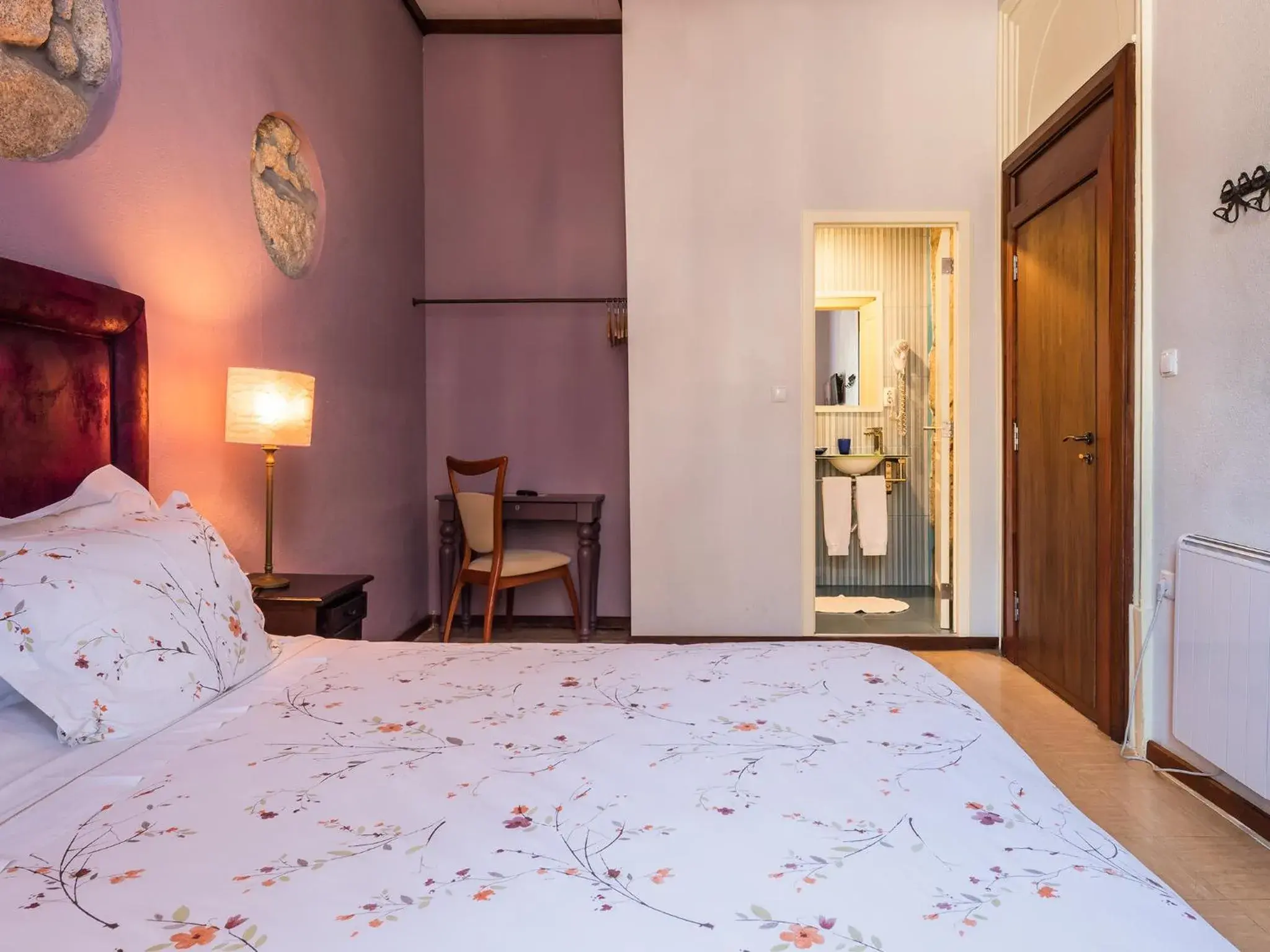 Twin Room in Pedra Iberica Twin Room in Pedra Iberica