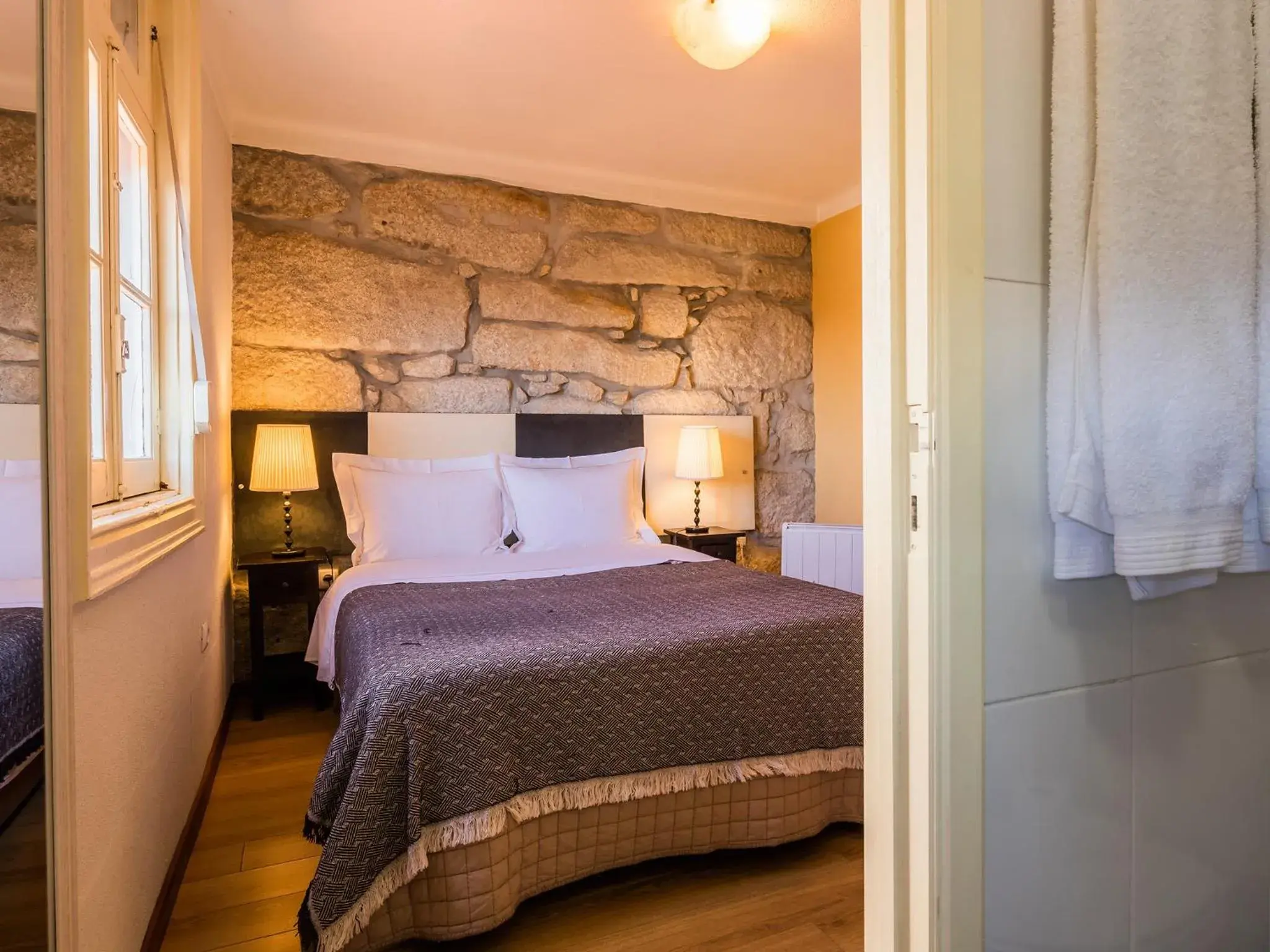 Double Room - single occupancy in Pedra Iberica Double Room - single occupancy in Pedra Iberica