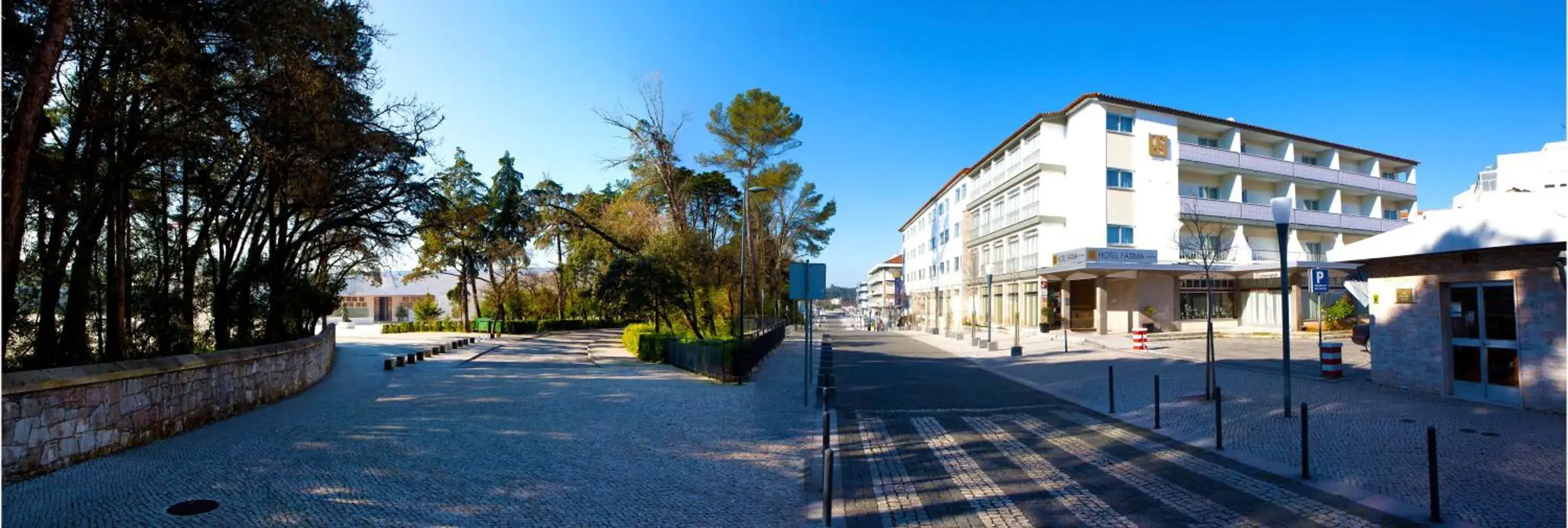 Facade/entrance in Hotel Fatima Center Facade/entrance in Hotel Fatima Center