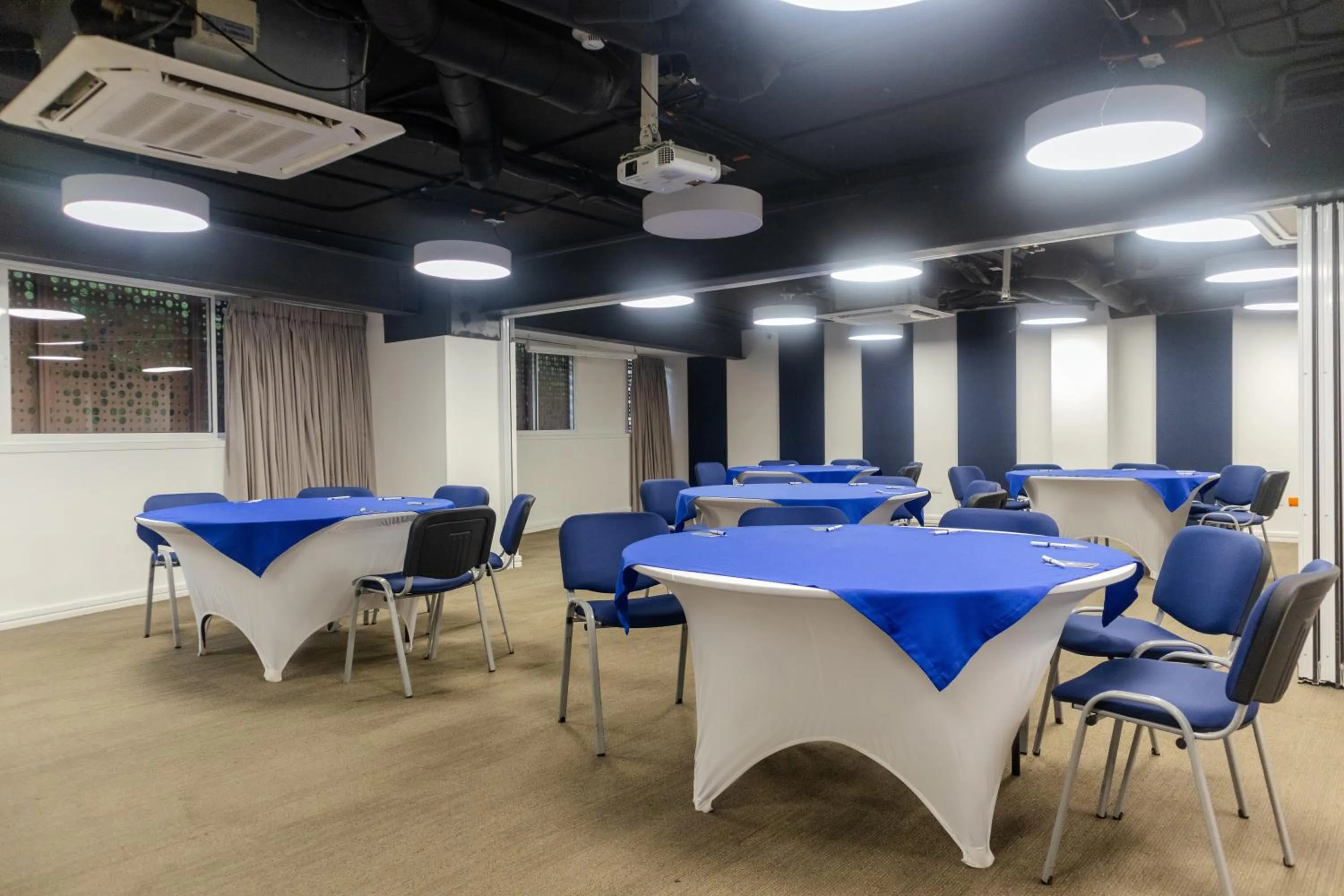 Meeting/conference room in Faranda Collection Cali, a member of Radisson Individuals