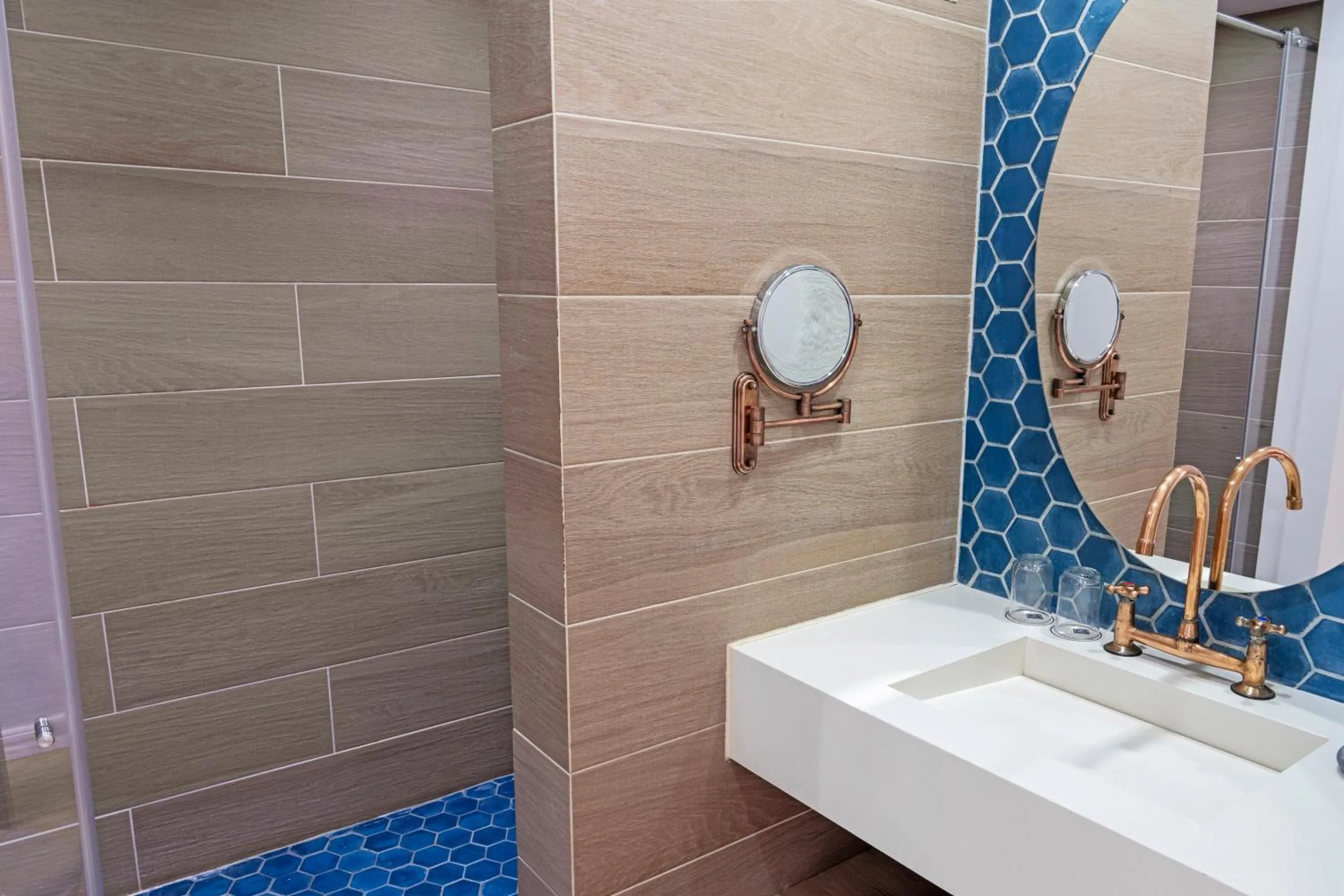 Bathroom in Faranda Collection Cali, a member of Radisson Individuals