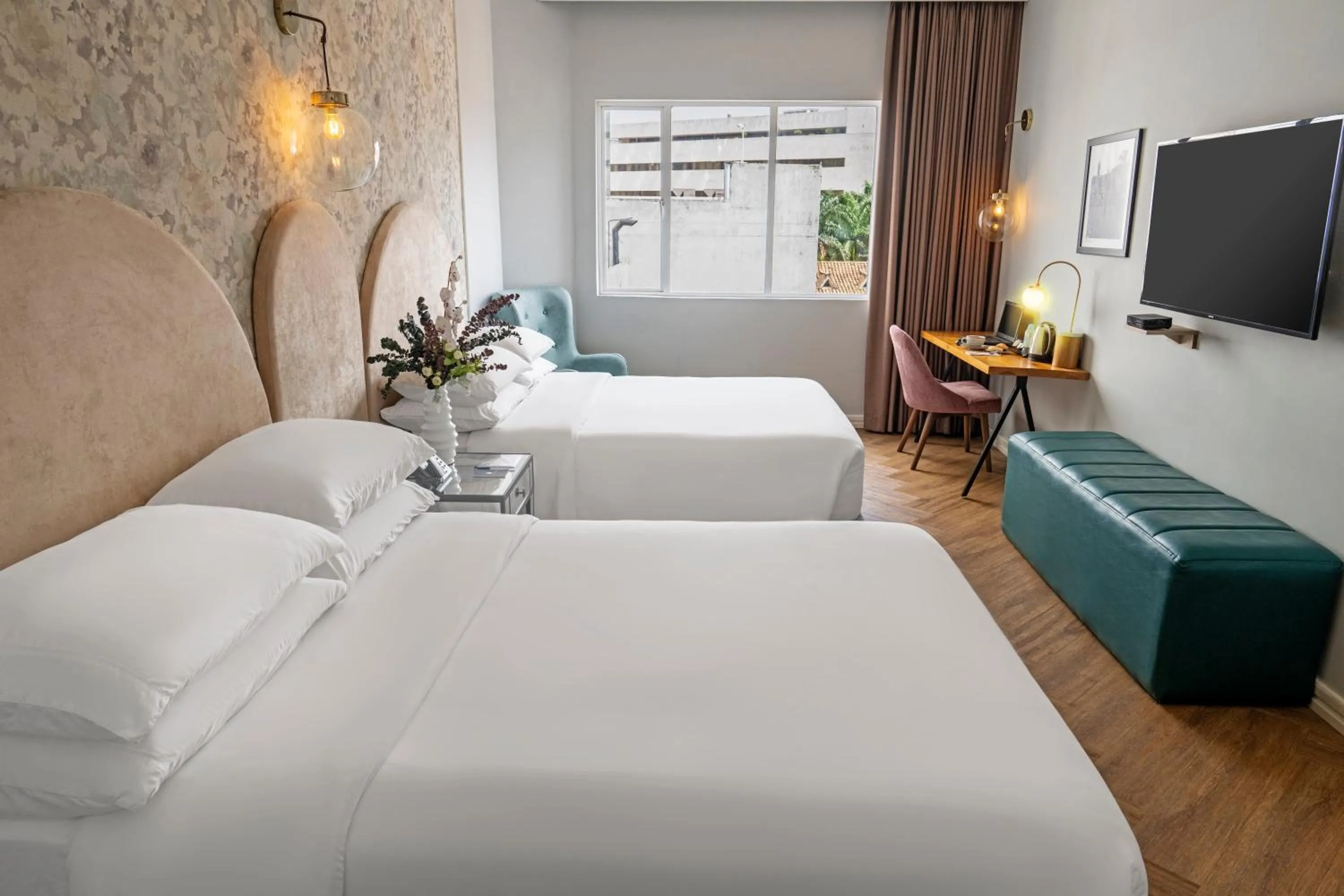 Bed in Faranda Collection Cali, a member of Radisson Individuals