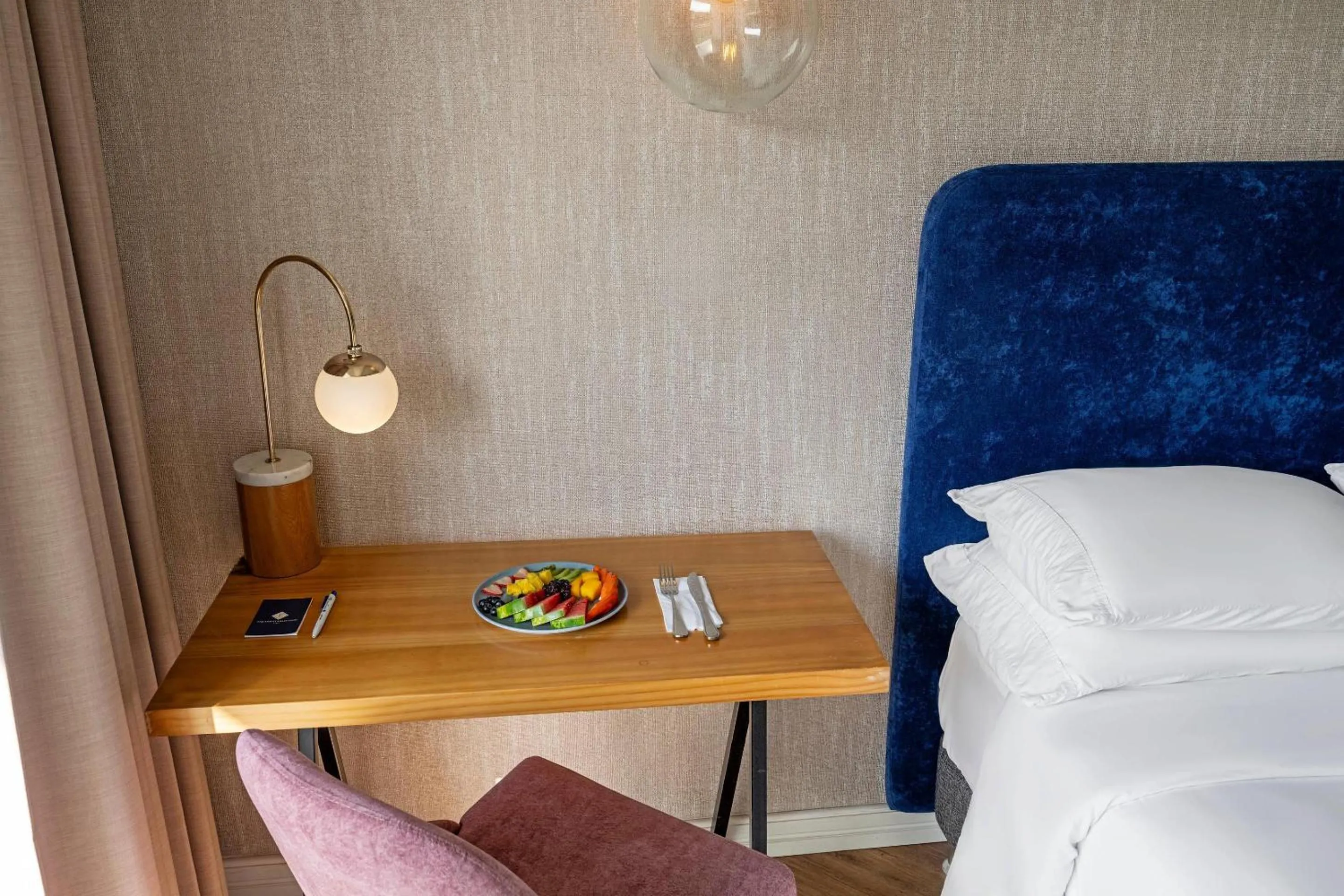 Bedroom, Bed in Faranda Collection Cali, a member of Radisson Individuals