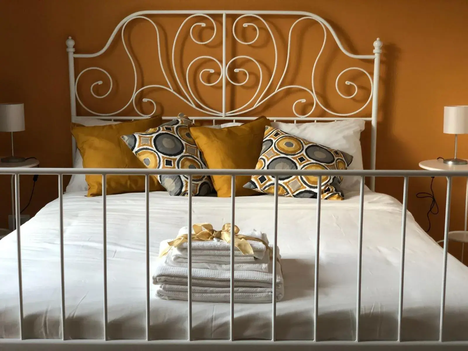 Double Room with Private Bathroom - single occupancy in Etnante Double Room with Private Bathroom - single occupancy in Etnante