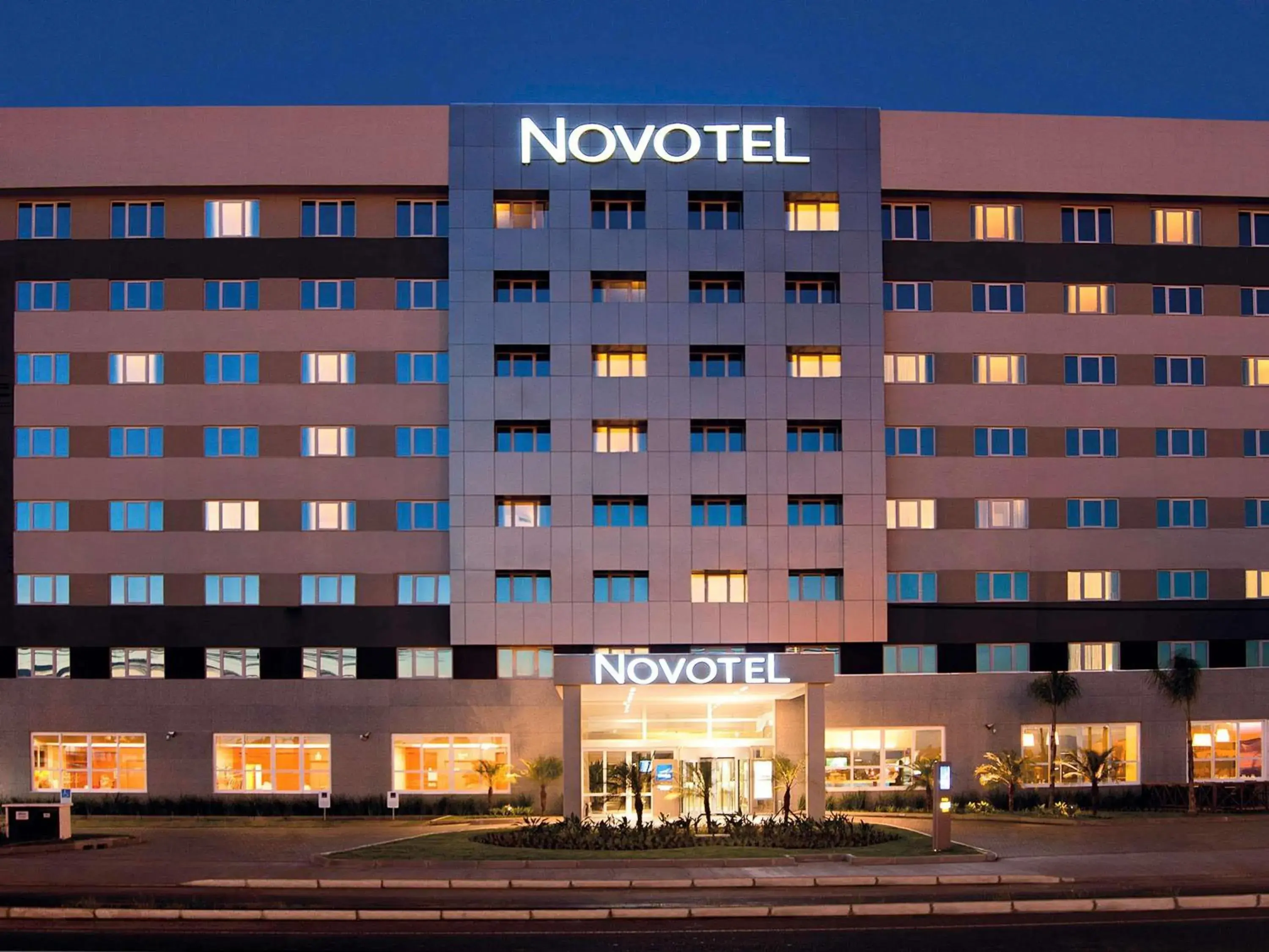 Property building in Novotel Porto Alegre Airport Property building in Novotel Porto Alegre Airport