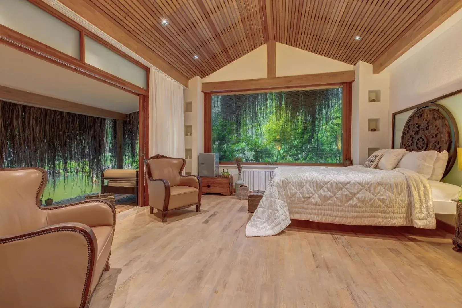 Double Room with Lake View in Olympos Lodge Double Room with Lake View in Olympos Lodge