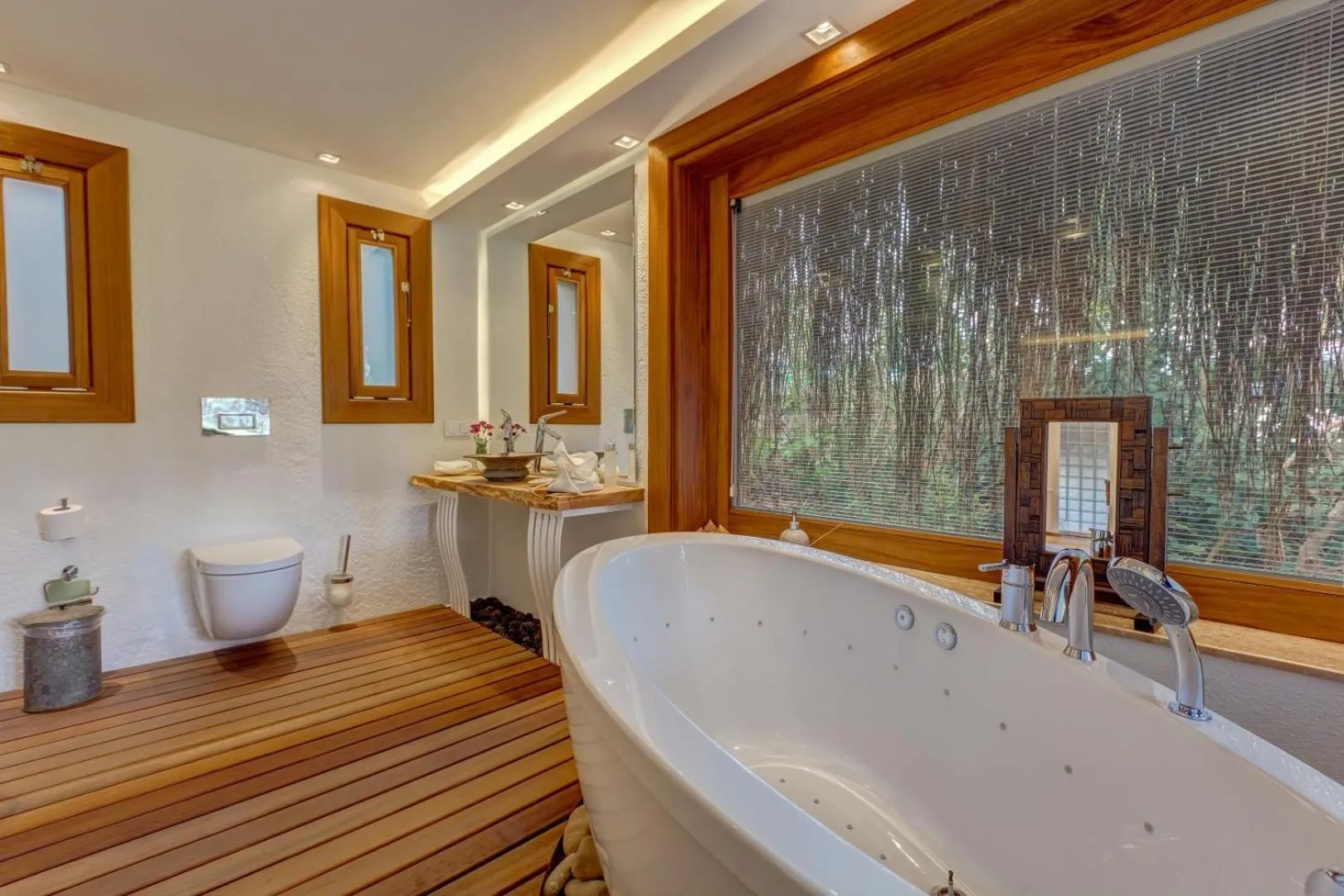 Toilet in Olympos Lodge