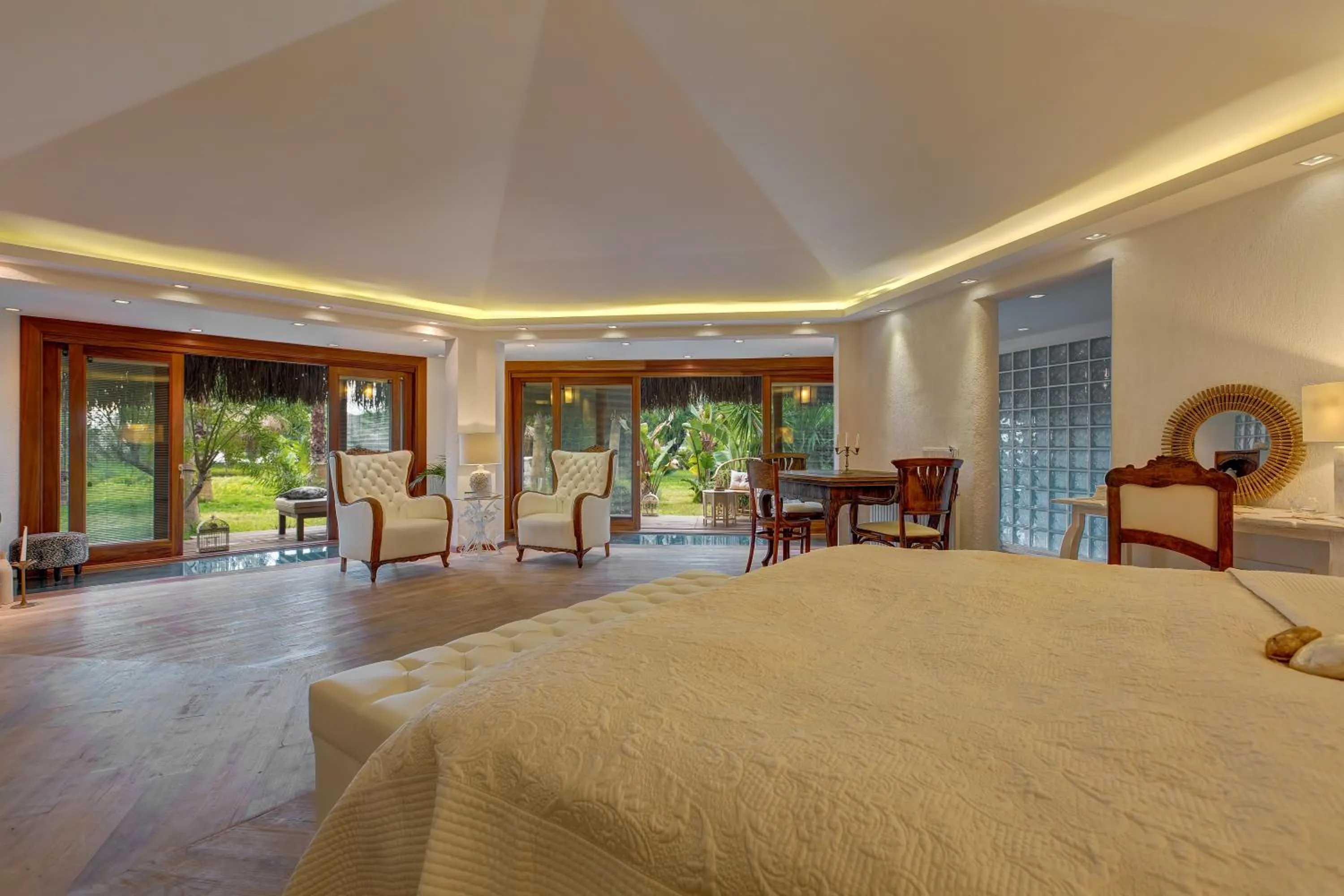 Balcony/Terrace, Bed in Olympos Lodge