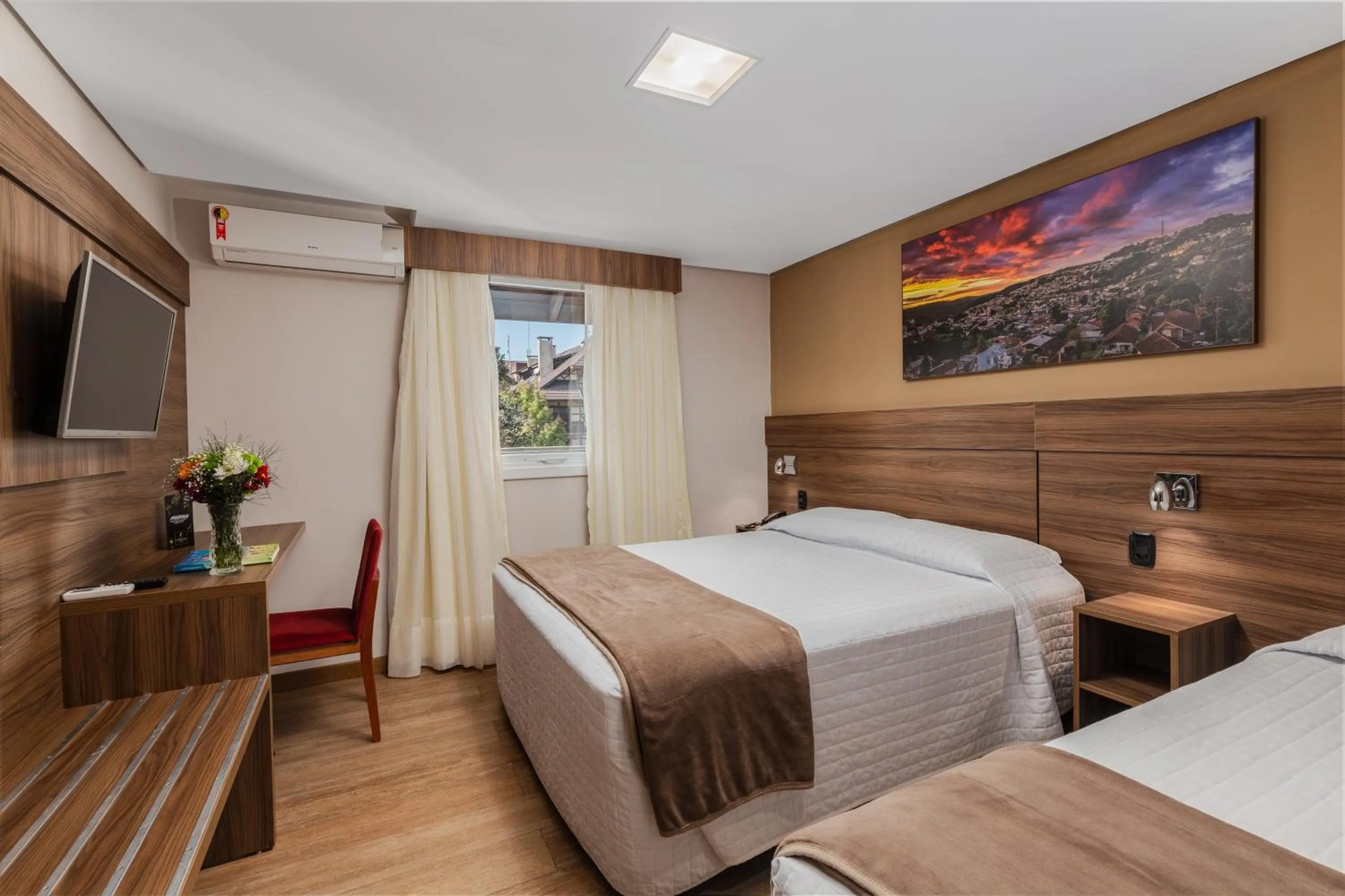 Photo of the whole room, Bed in Hotel Fioreze Centro