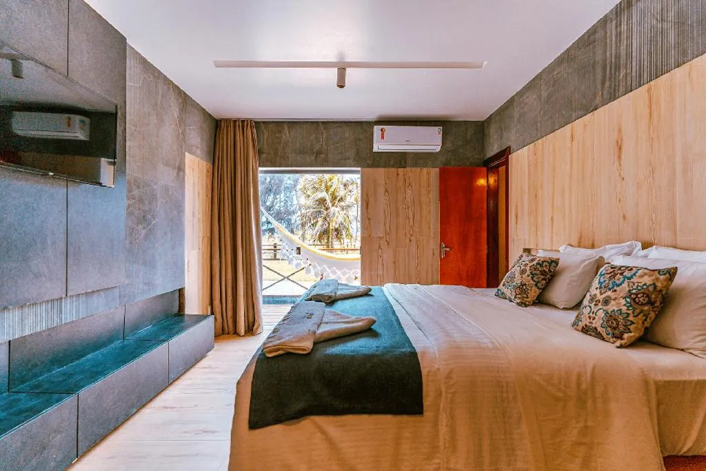 Bed in Hotel Casa do Mar