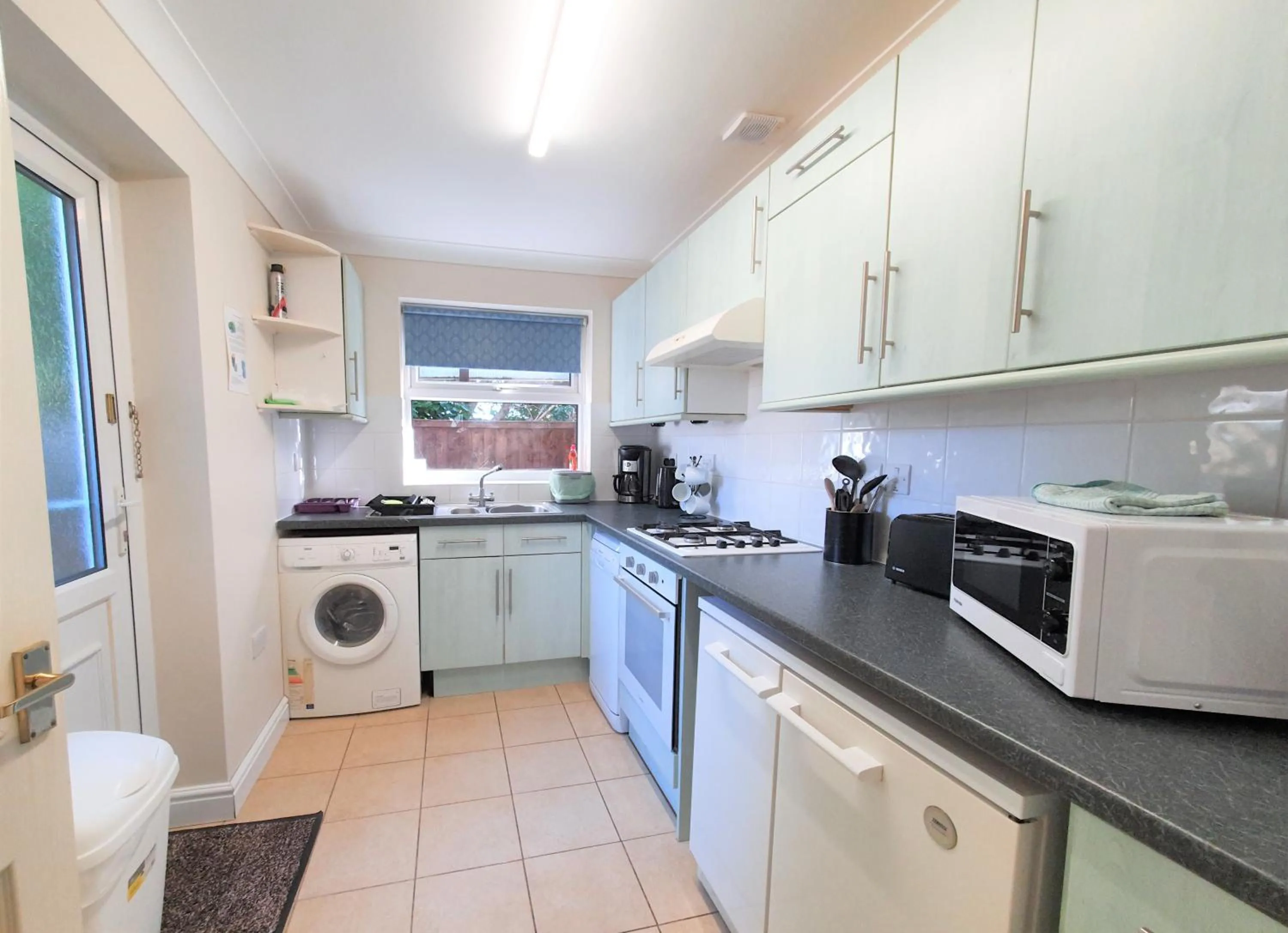 Coffee/tea facilities in Friars Walk houses with 2 bedrooms, 2 bathrooms, fast Wi-Fi and private parking