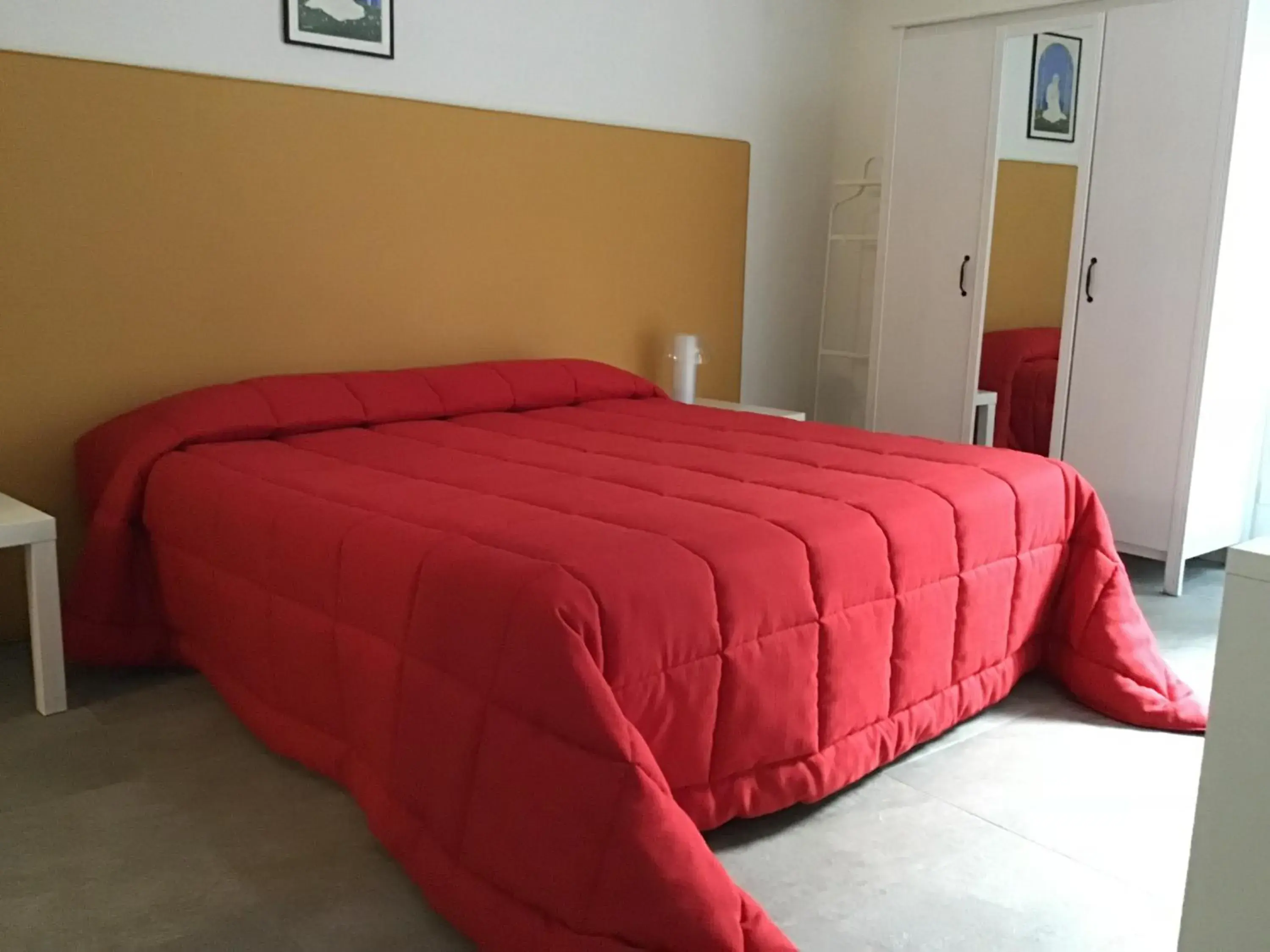 Bedroom, Bed in Stile Libero Bedroom, Bed in Stile Libero