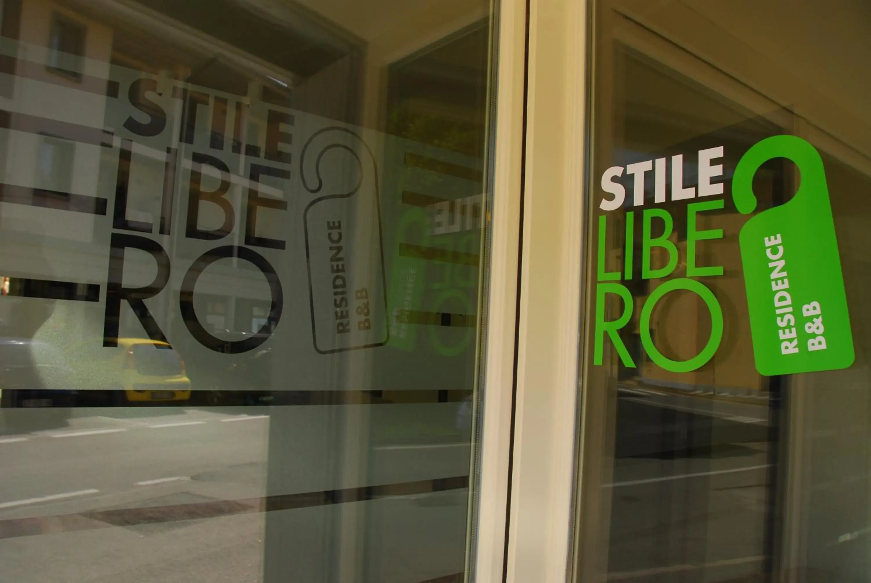 Facade/entrance in Stile Libero Facade/entrance in Stile Libero