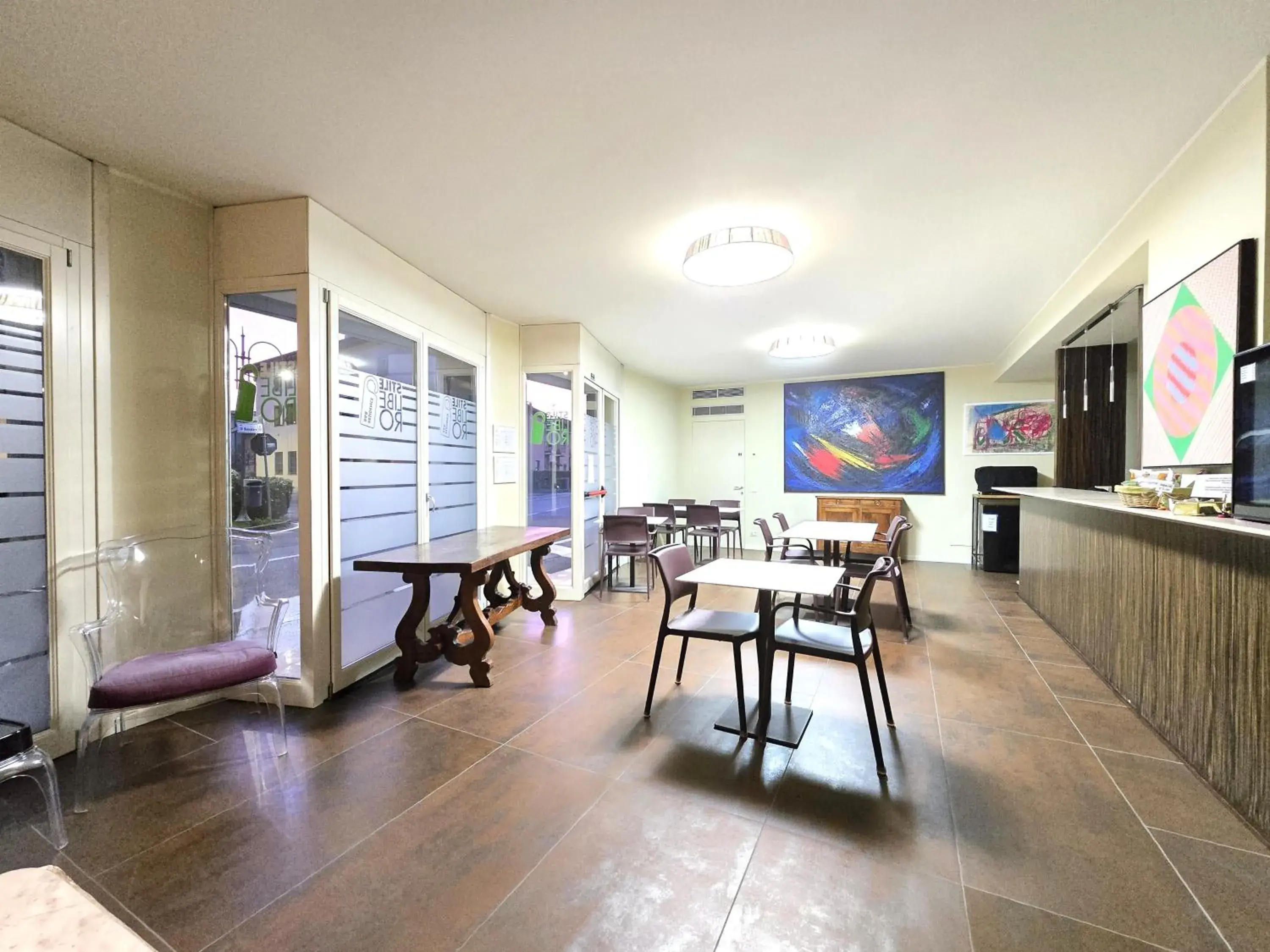 Lobby or reception in Stile Libero Lobby or reception in Stile Libero