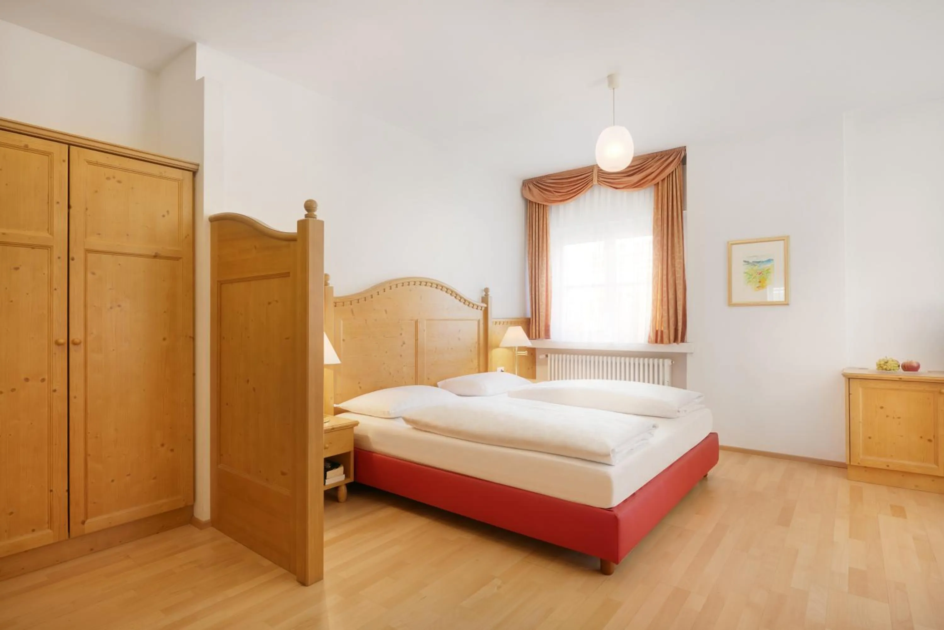 Bedroom in Parkhotel Post