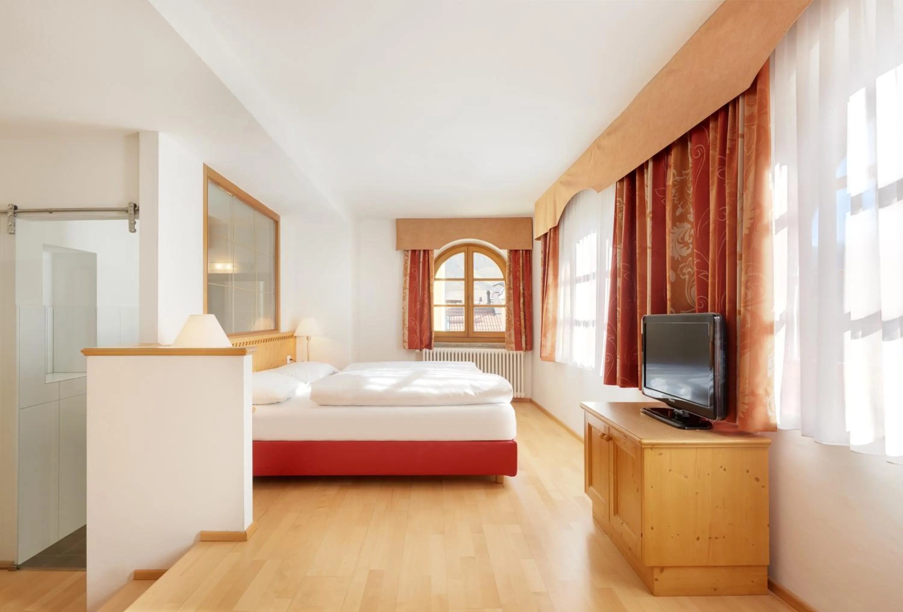 Bedroom in Parkhotel Post