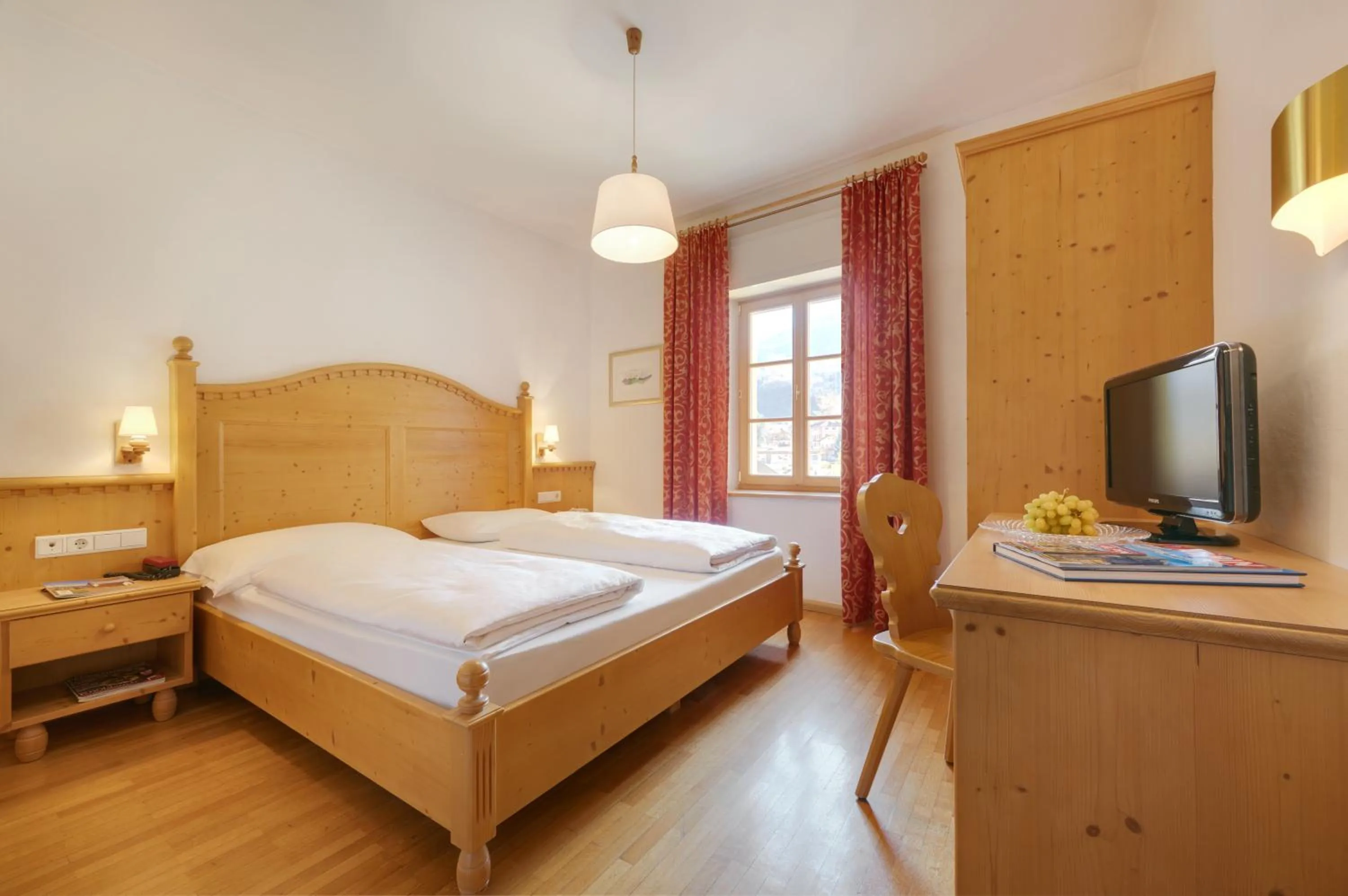 Bedroom in Parkhotel Post