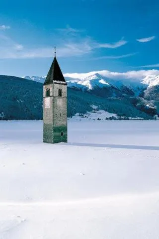 Nearby landmark in Parkhotel Post