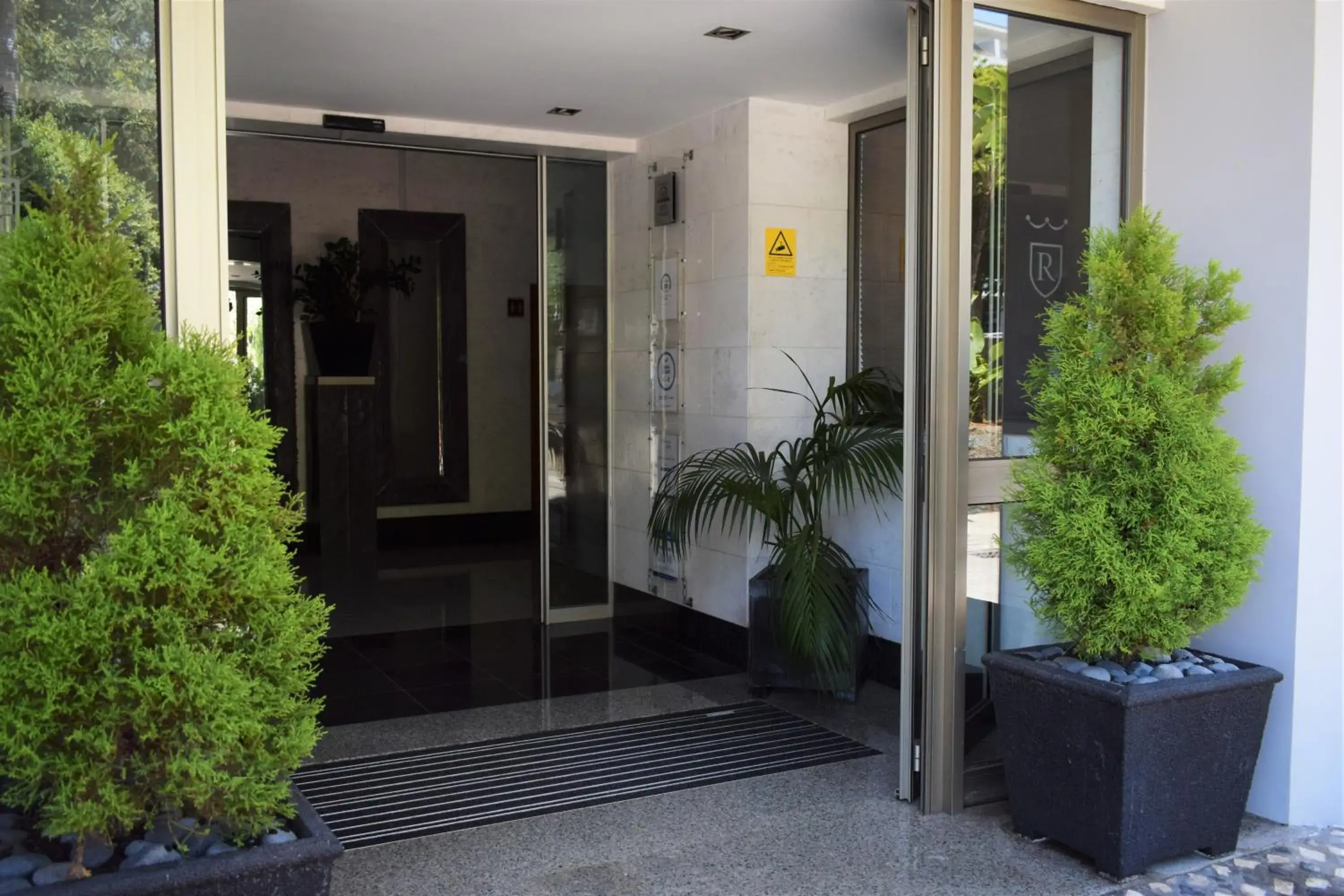 Facade/entrance in Madeira Regency Cliff - Adults Only Facade/entrance in Madeira Regency Cliff - Adults Only