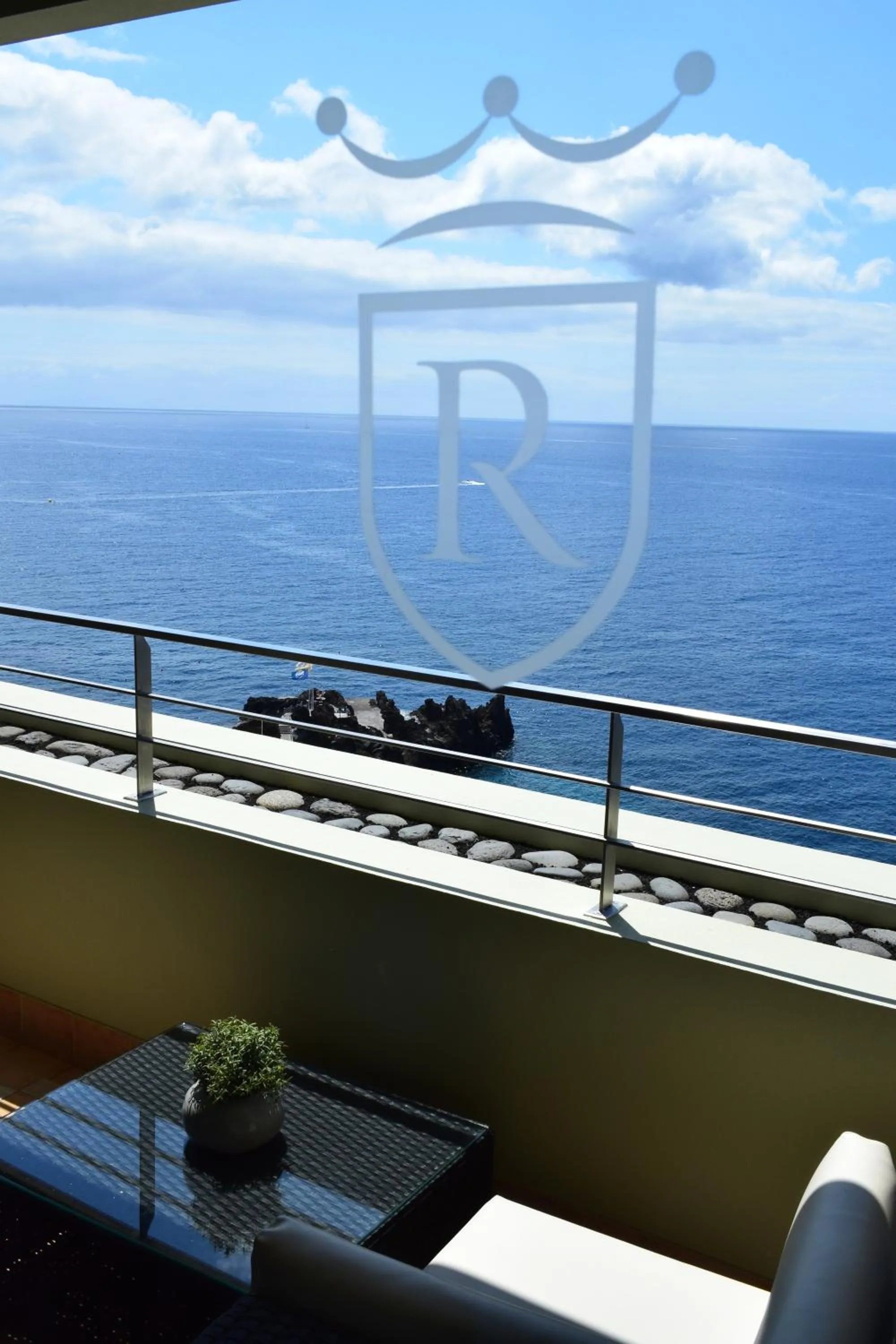 Balcony/Terrace in Madeira Regency Cliff - Adults Only