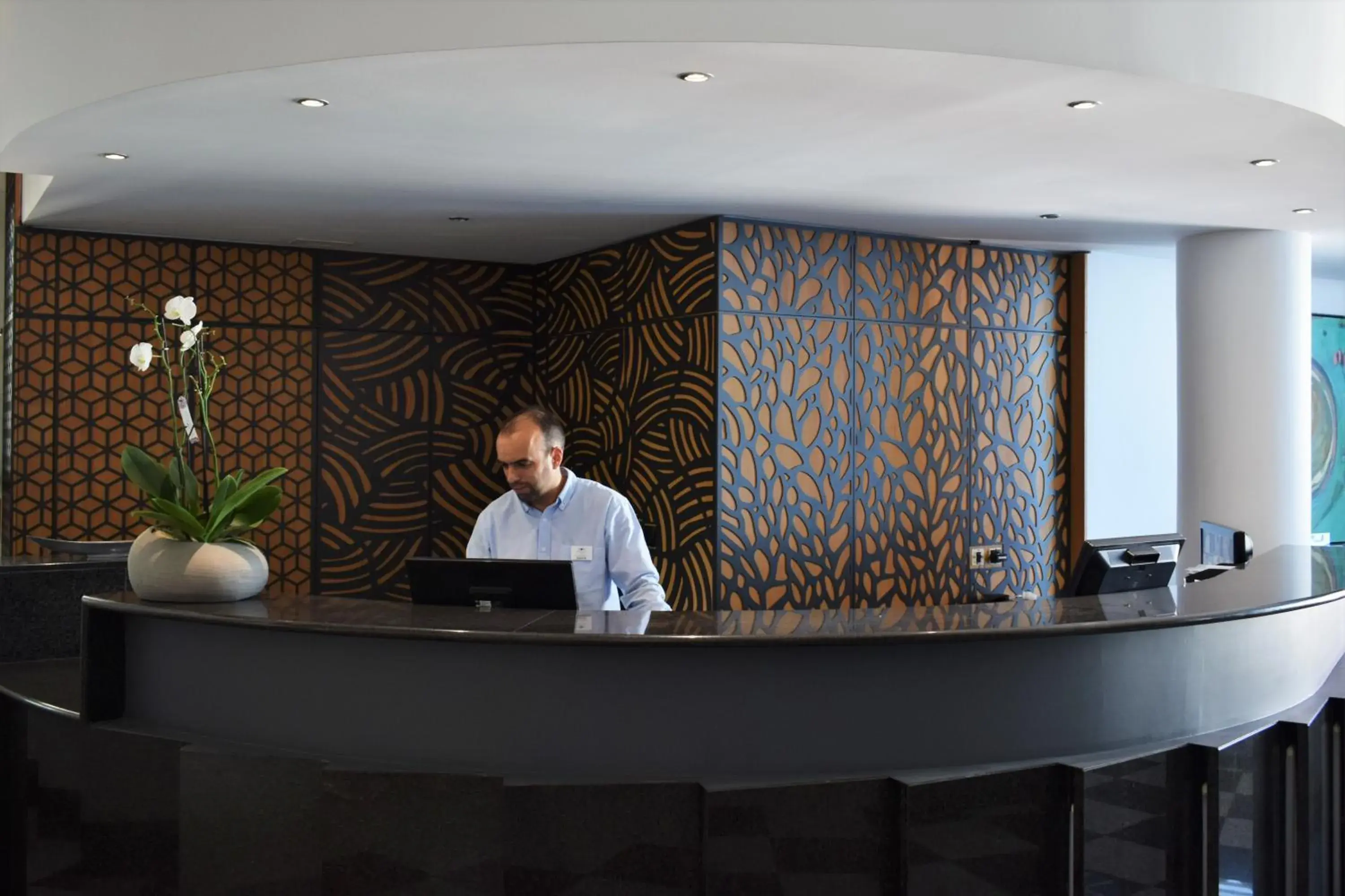 Lobby or reception in Madeira Regency Cliff - Adults Only Lobby or reception in Madeira Regency Cliff - Adults Only