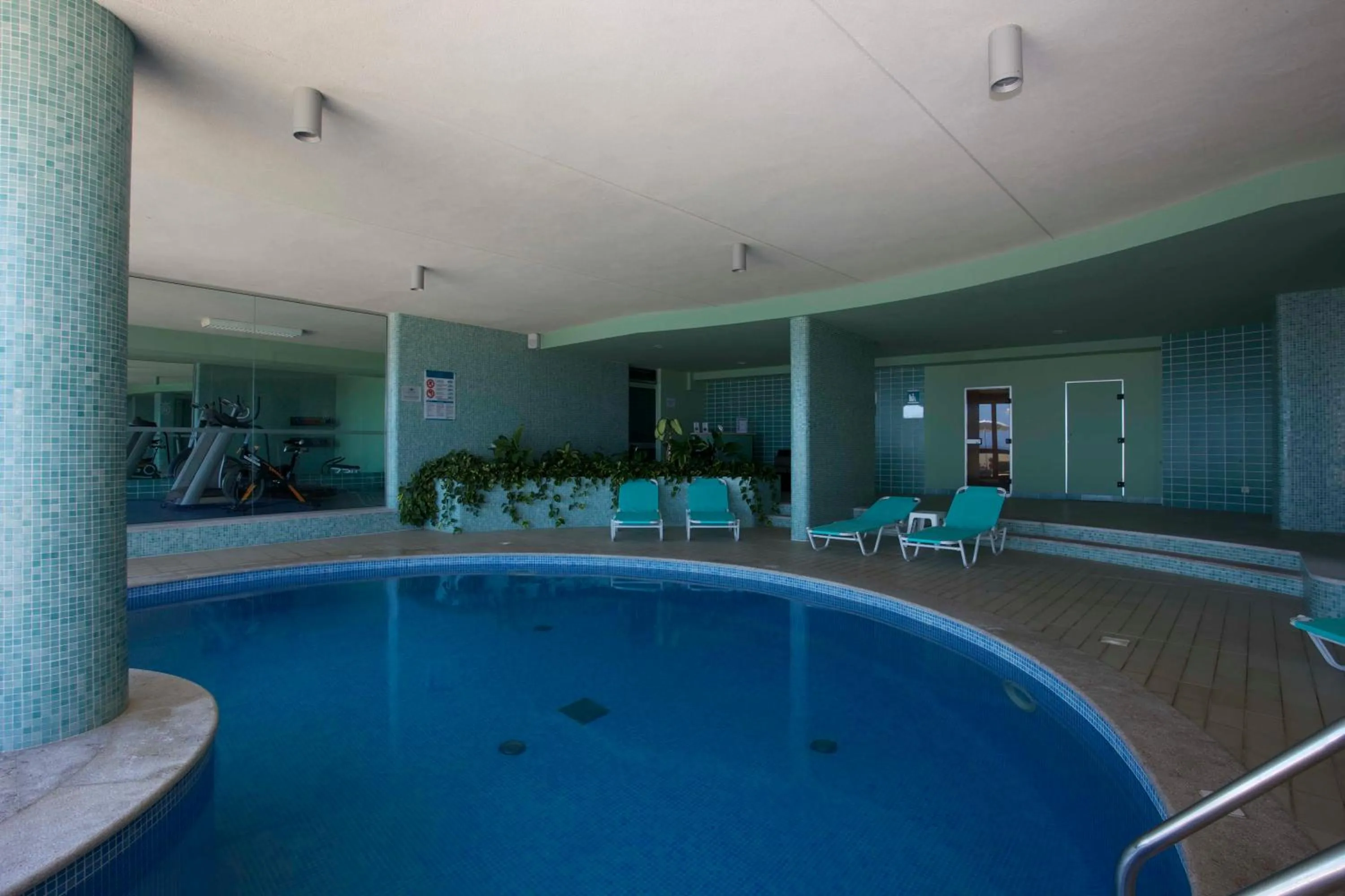 Swimming pool in Madeira Regency Cliff - Adults Only