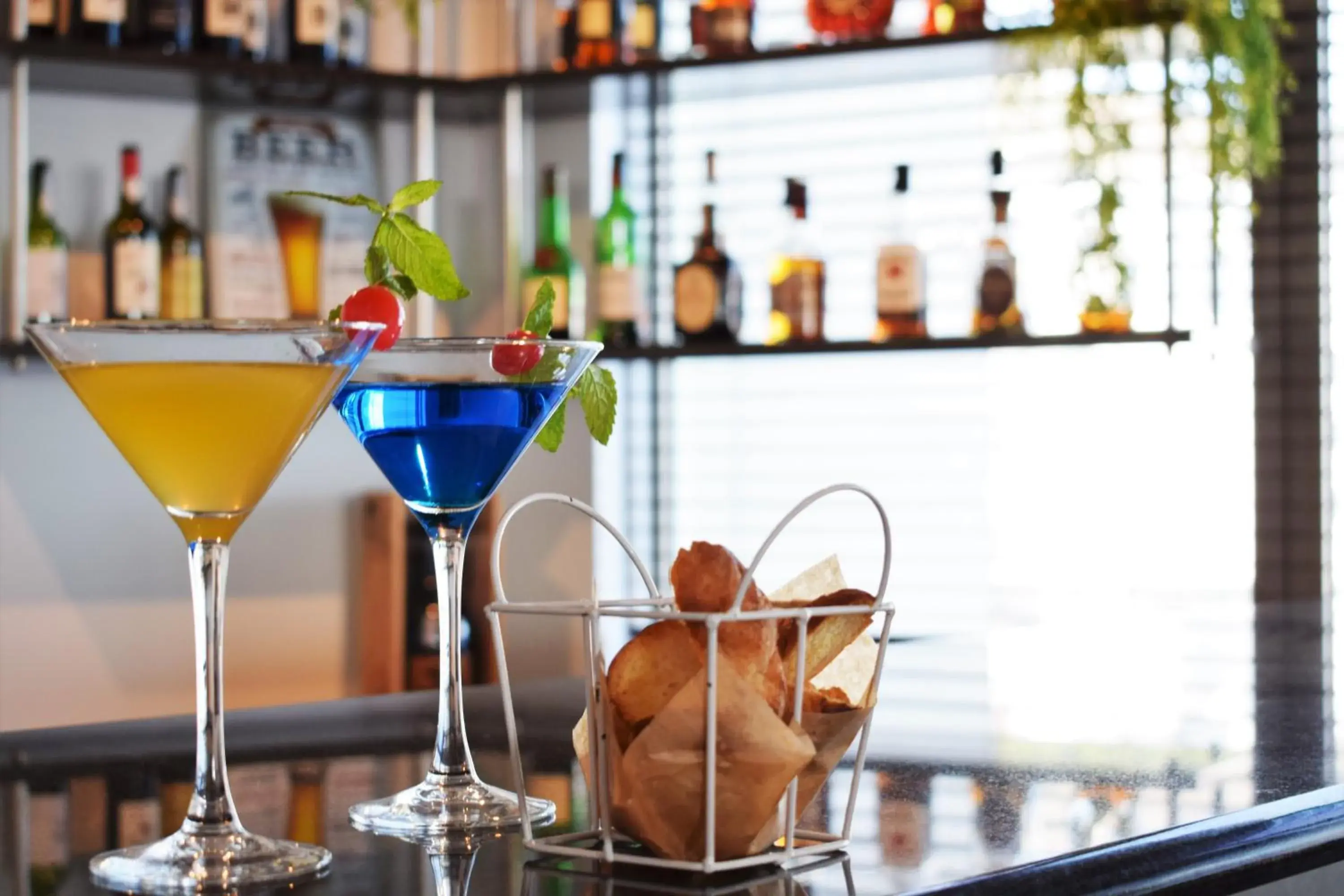 Lounge or bar in Madeira Regency Cliff - Adults Only Lounge or bar in Madeira Regency Cliff - Adults Only