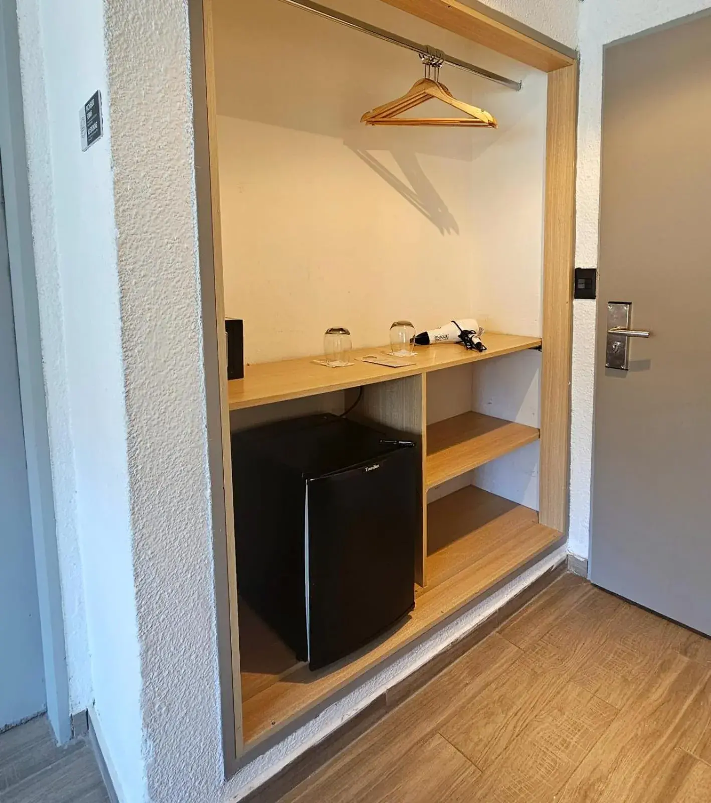 Double or Twin Room in M382 Hotel Bariloche Double or Twin Room in M382 Hotel Bariloche