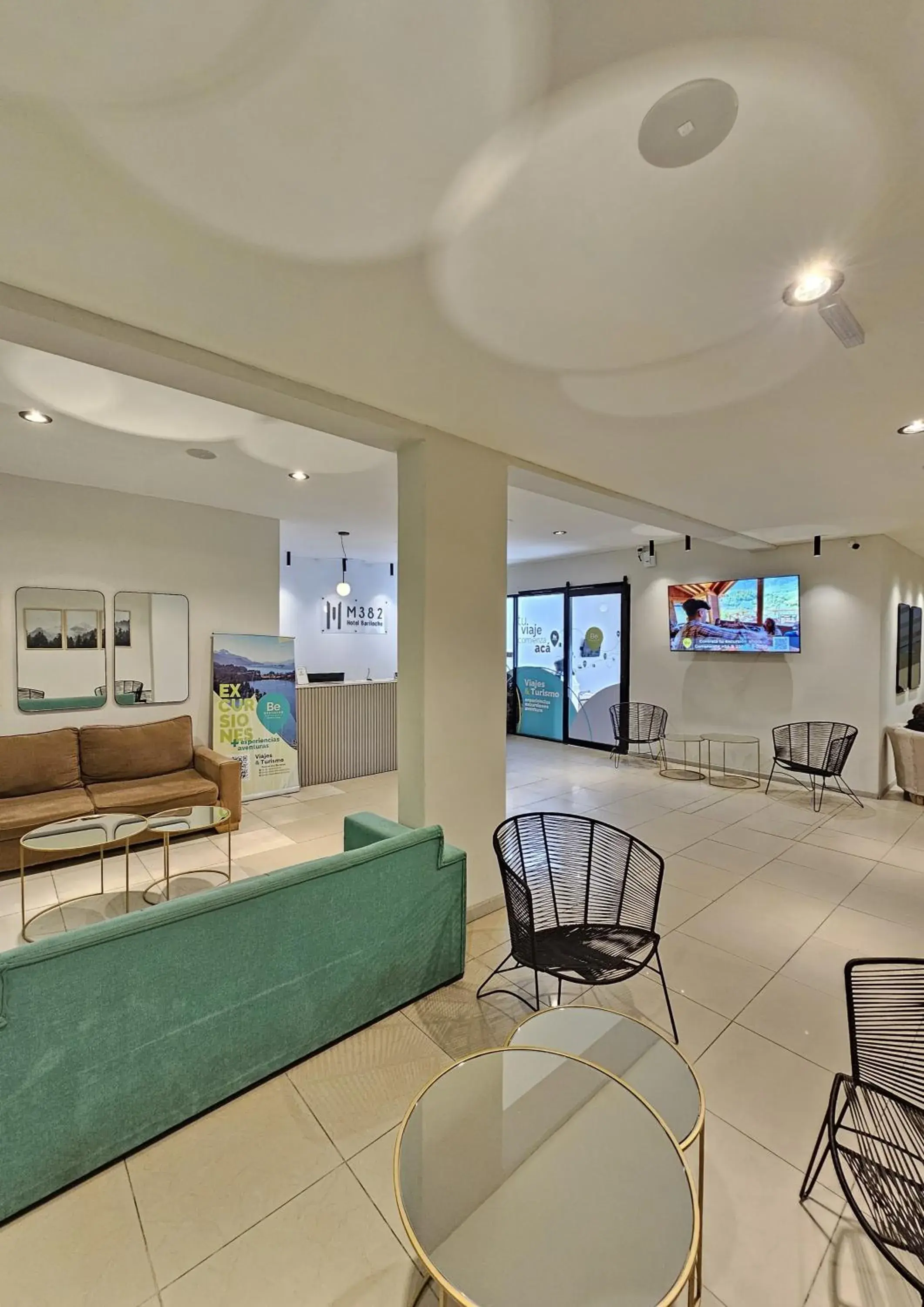 Living room in M382 Hotel Bariloche Living room in M382 Hotel Bariloche