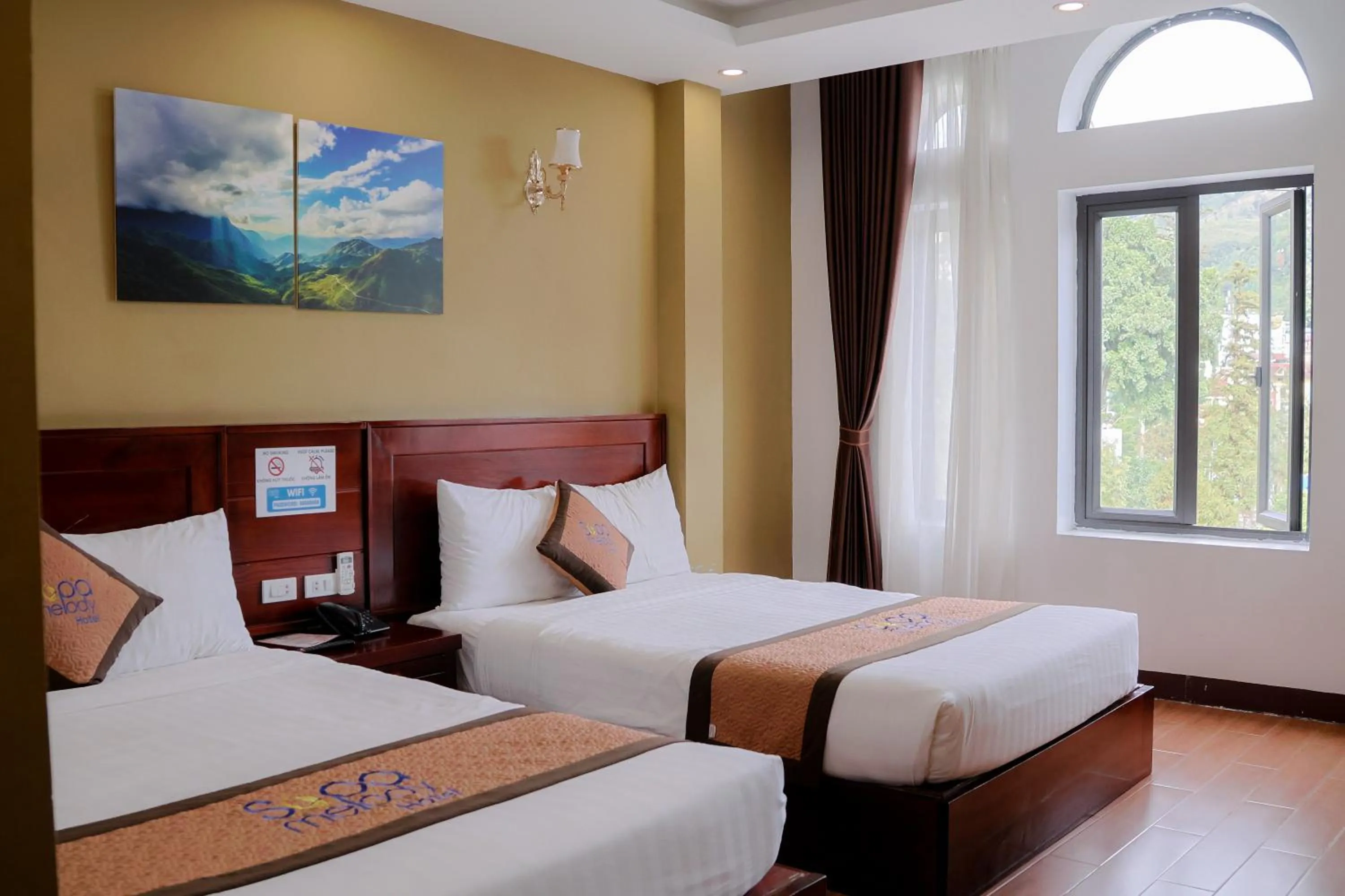 Bed in Sapa Melody Hotel