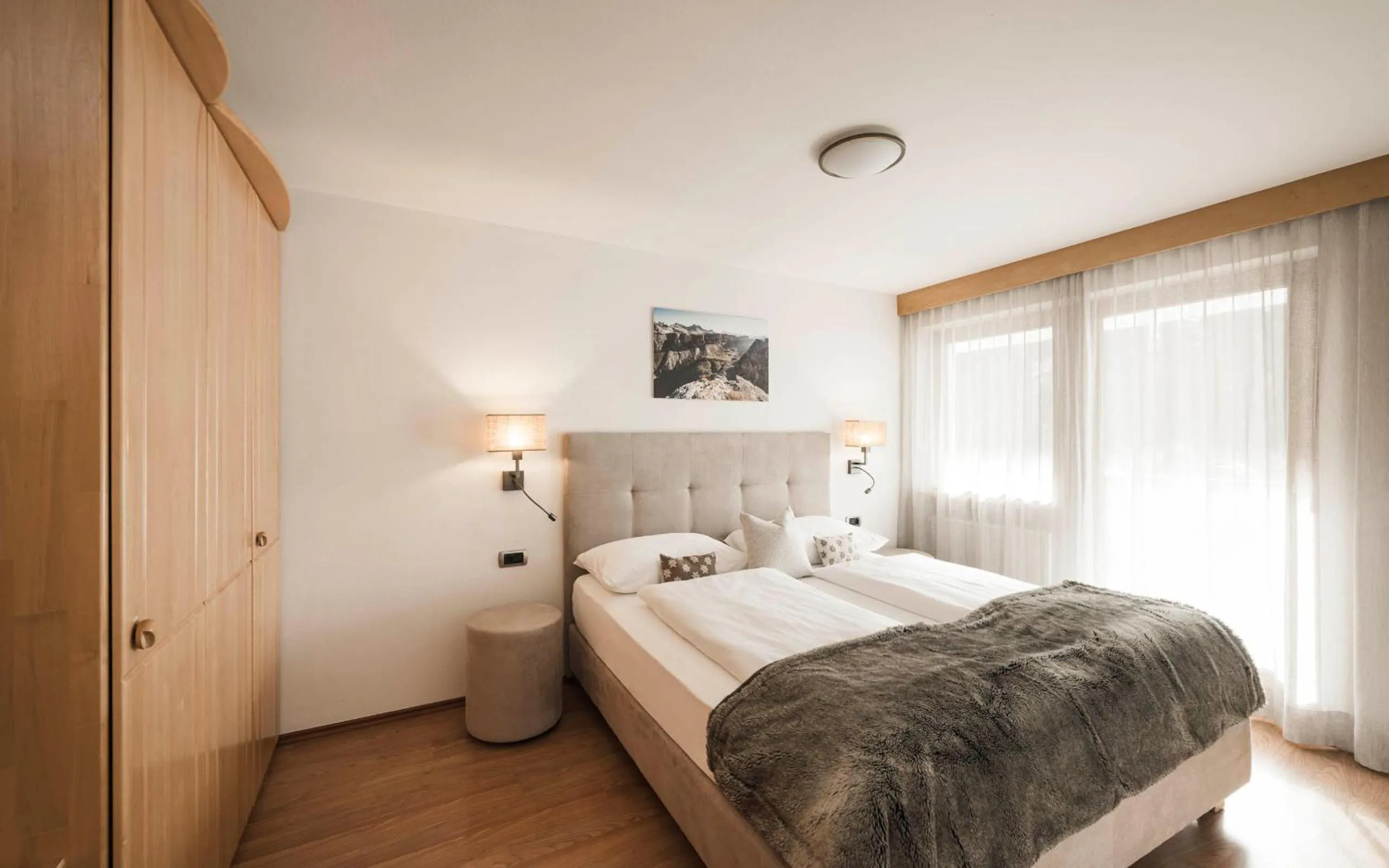 Bed in Residence Sovara