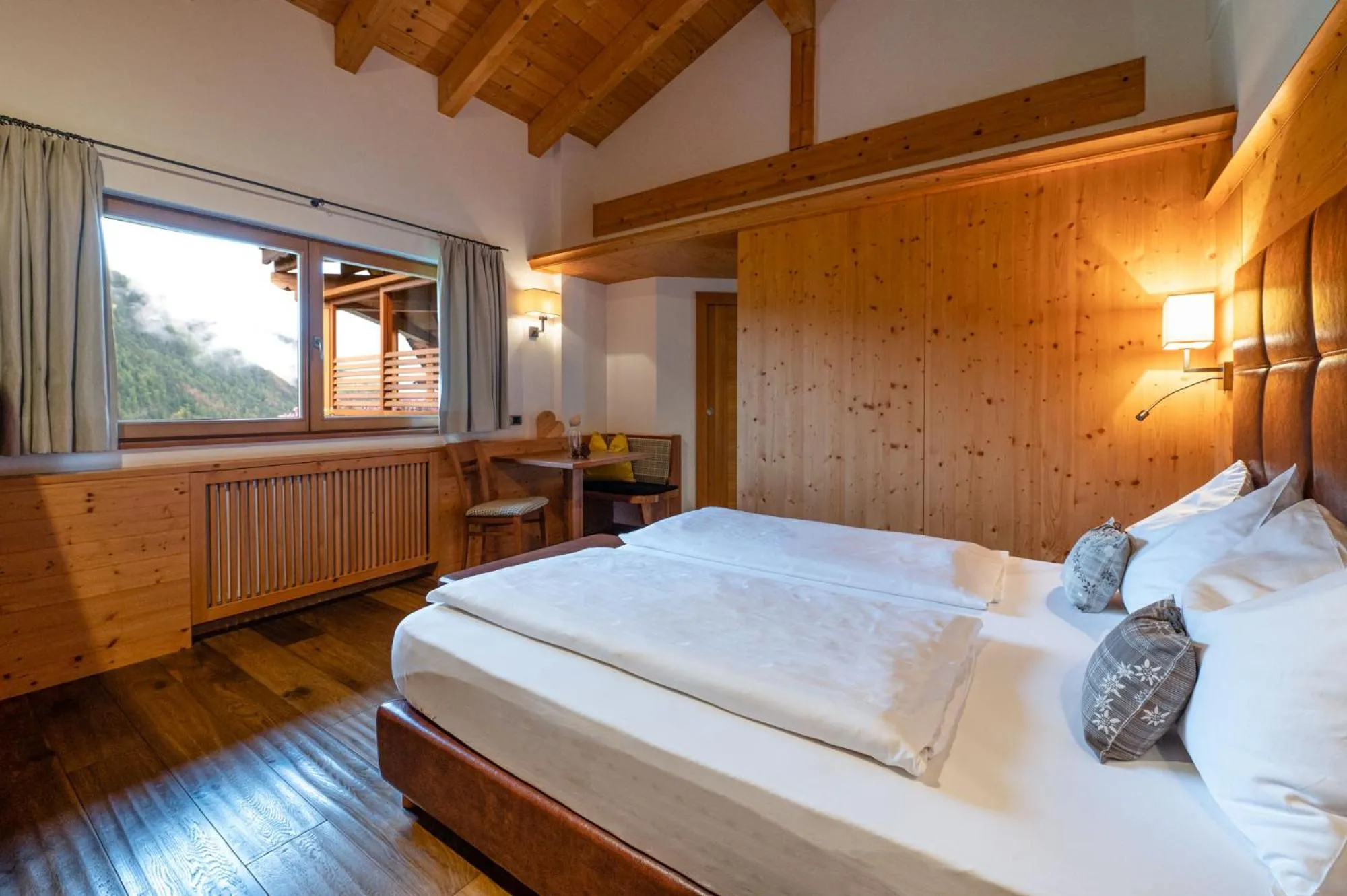 Bed in Residence Sovara