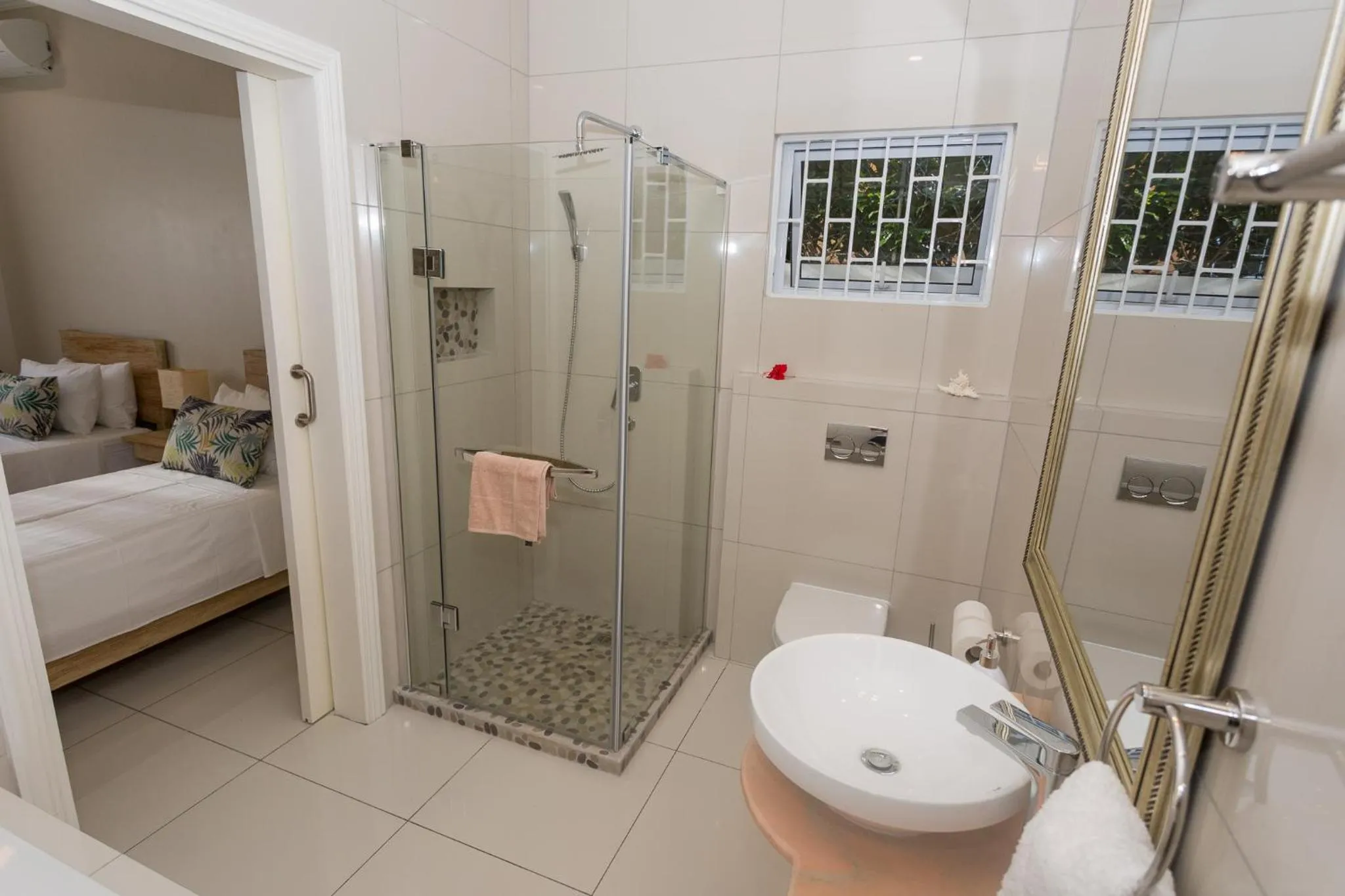Beau Vallon Villa Chalets