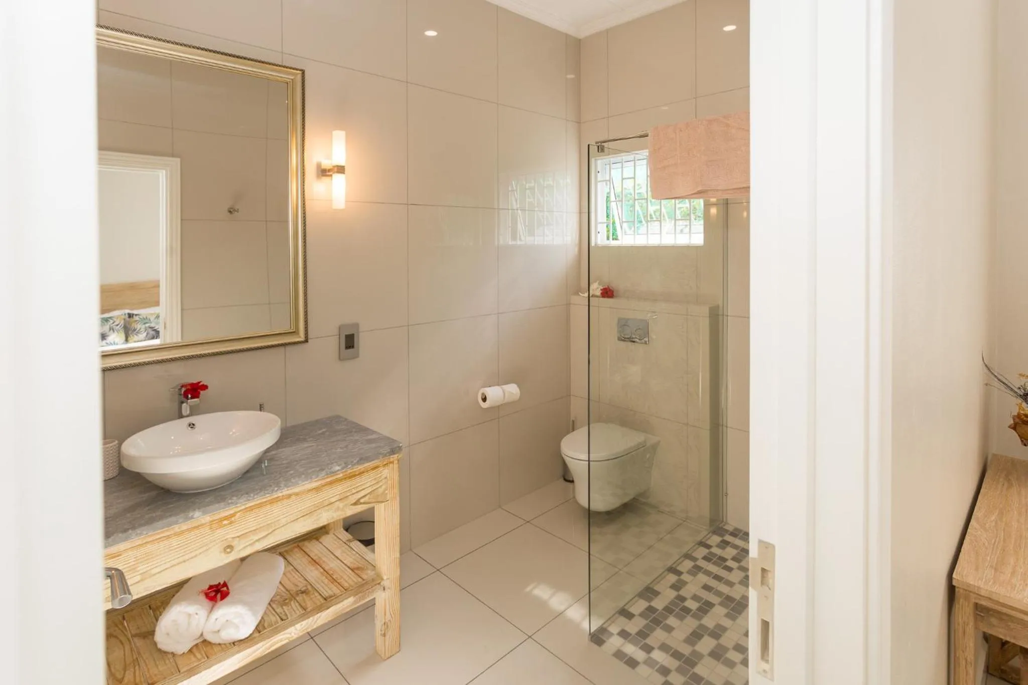 Beau Vallon Villa Chalets