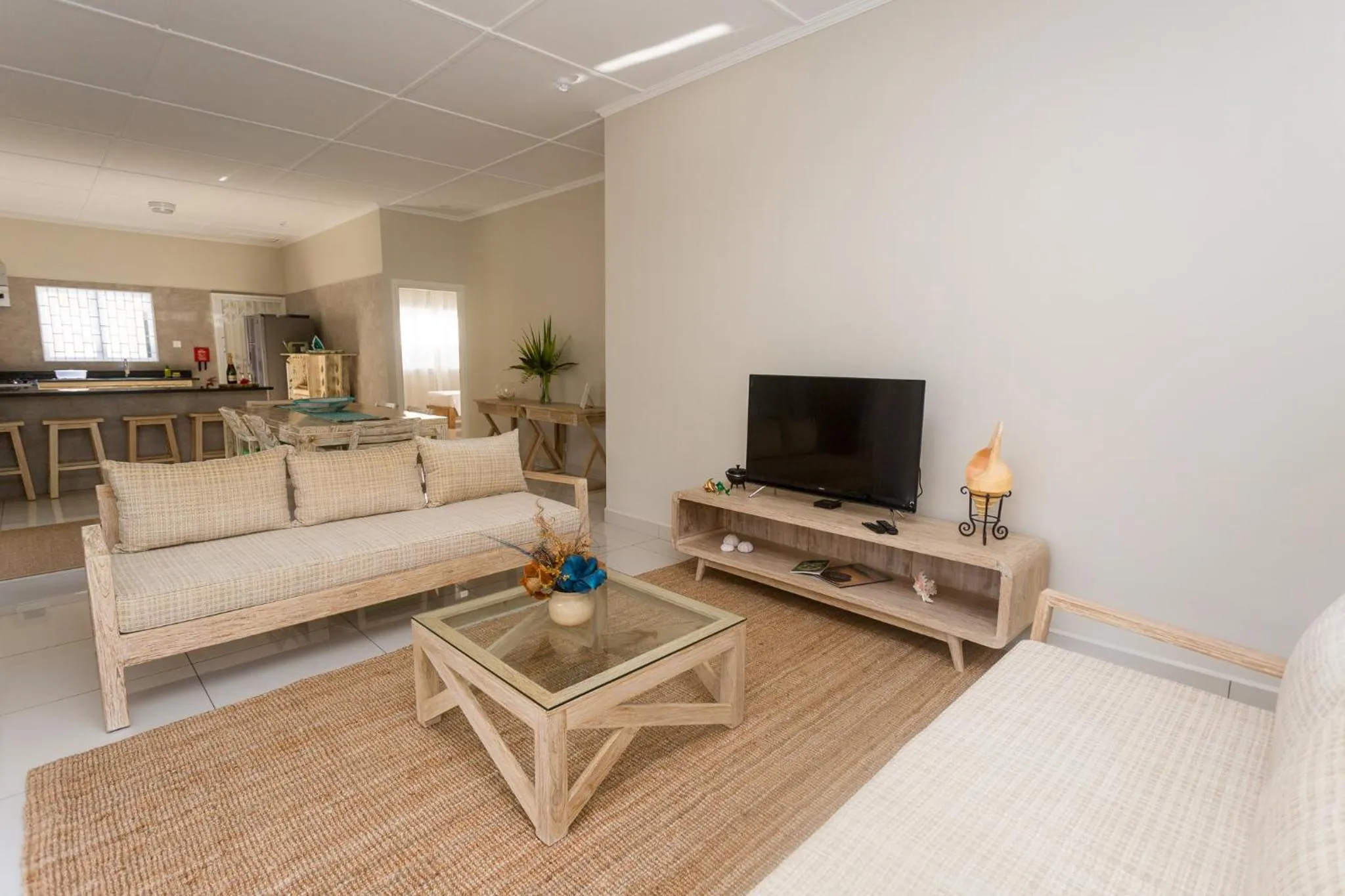 TV and multimedia in Beau Vallon Villa Chalets