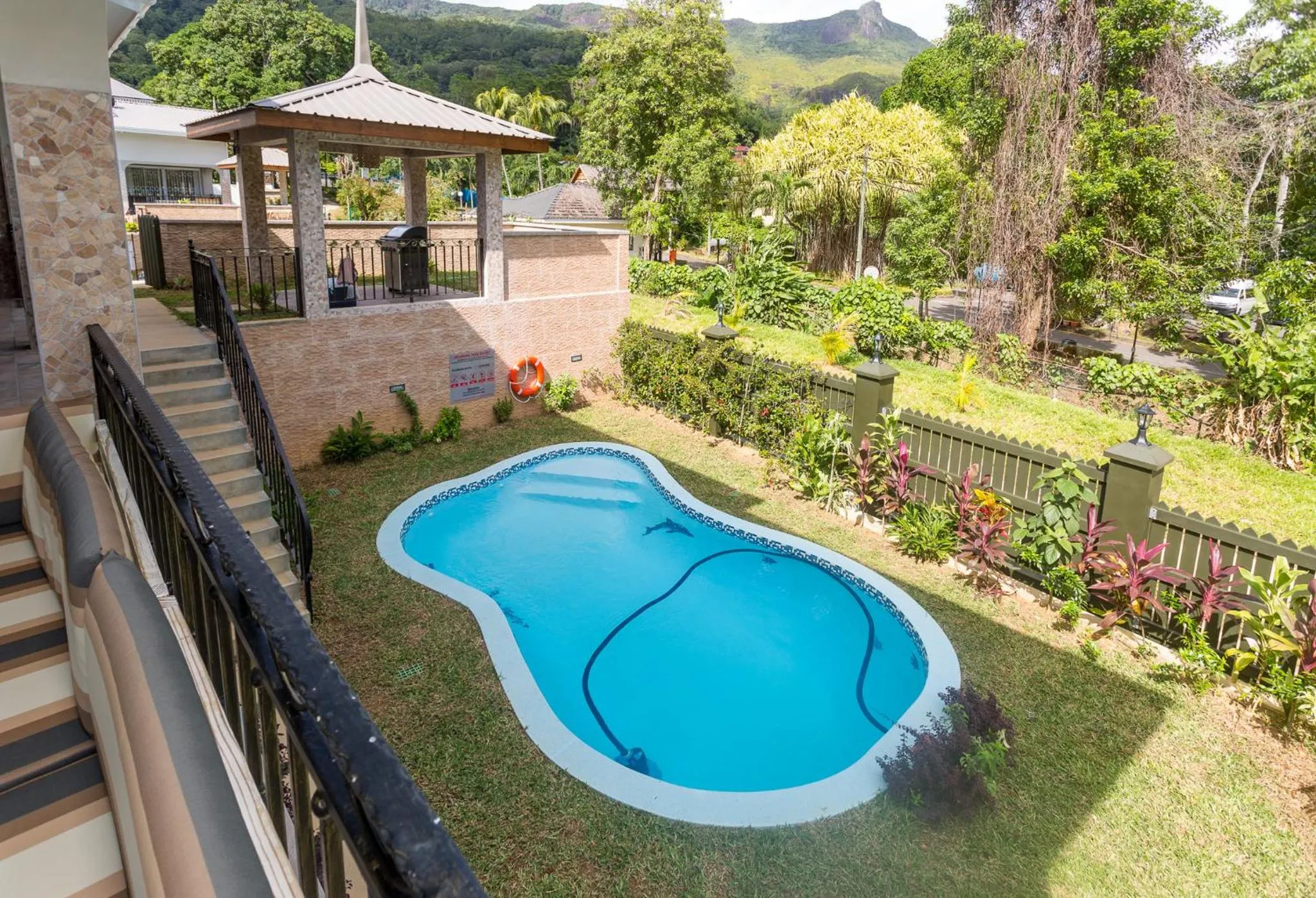 Beau Vallon Villa Chalets