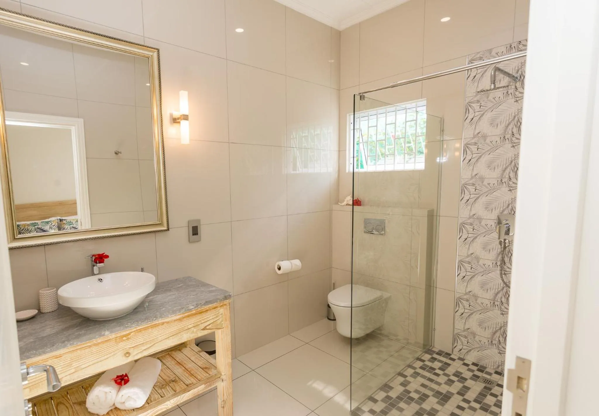 Beau Vallon Villa Chalets