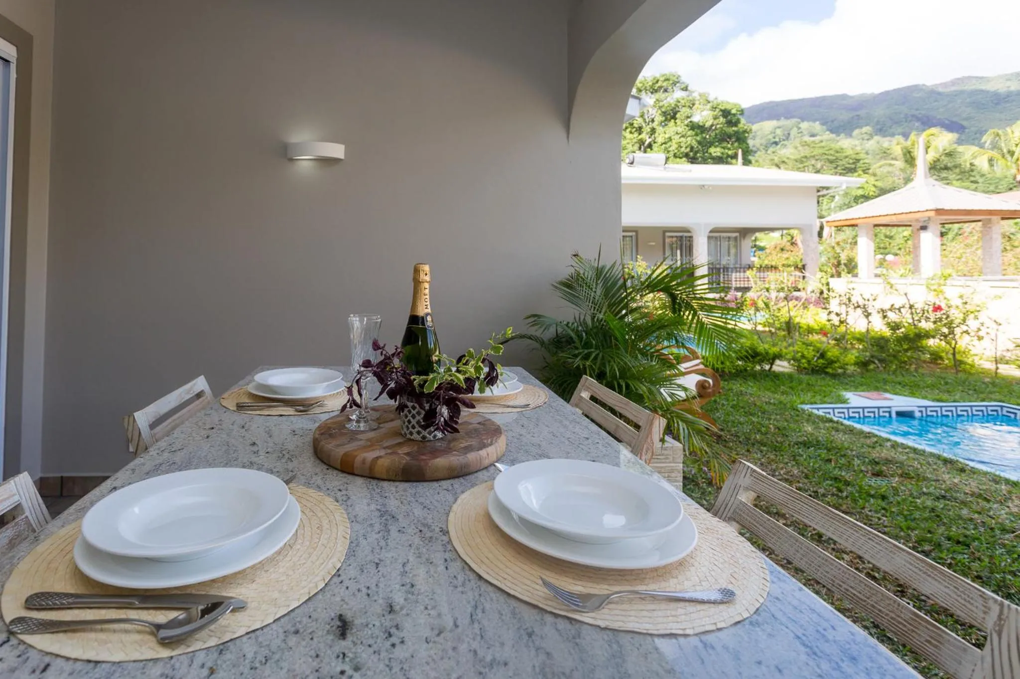 Beau Vallon Villa Chalets