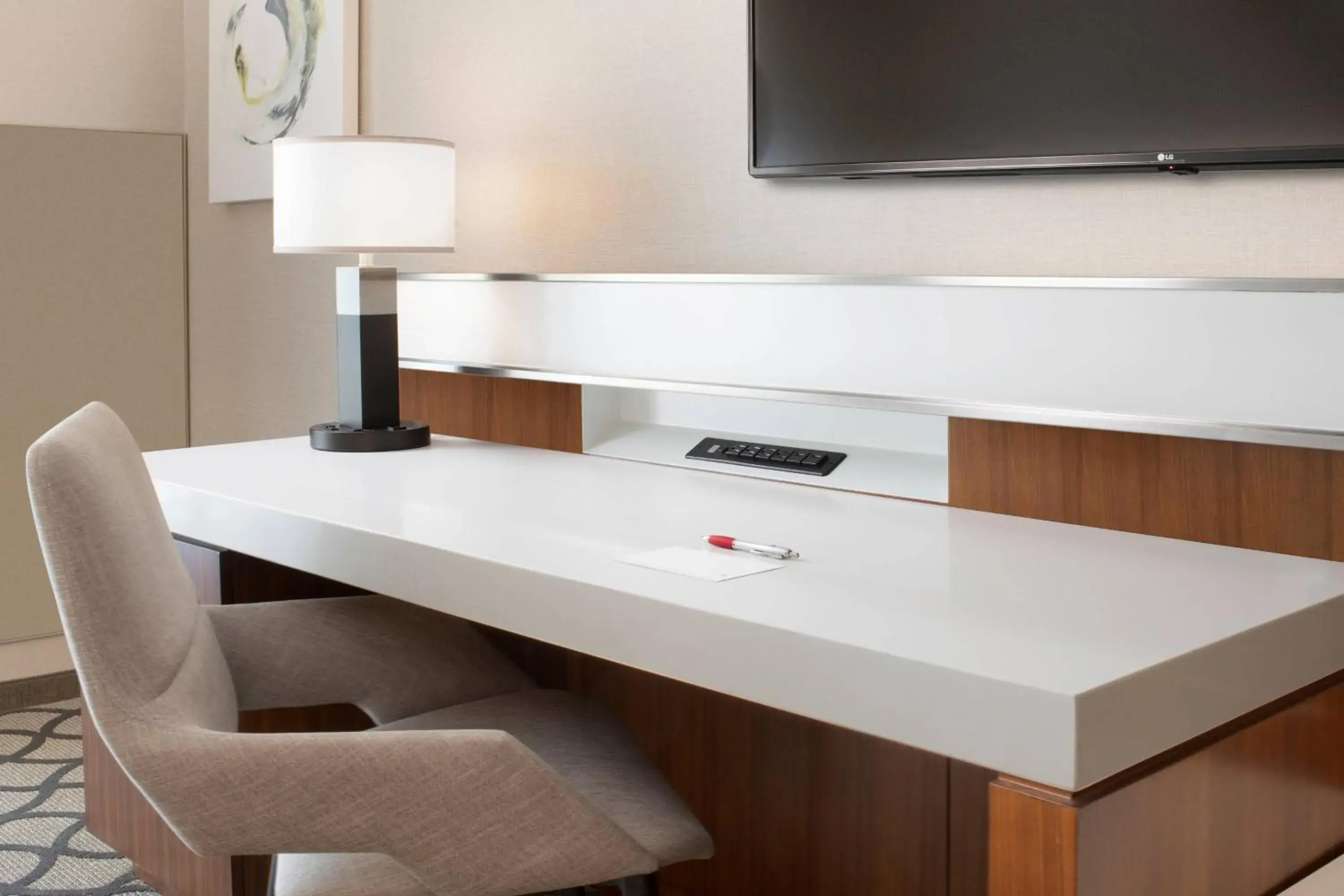 Queen Room with Two Queen Beds in Marriott Dallas Allen Hotel & Convention Center Queen Room with Two Queen Beds in Marriott Dallas Allen Hotel & Convention Center