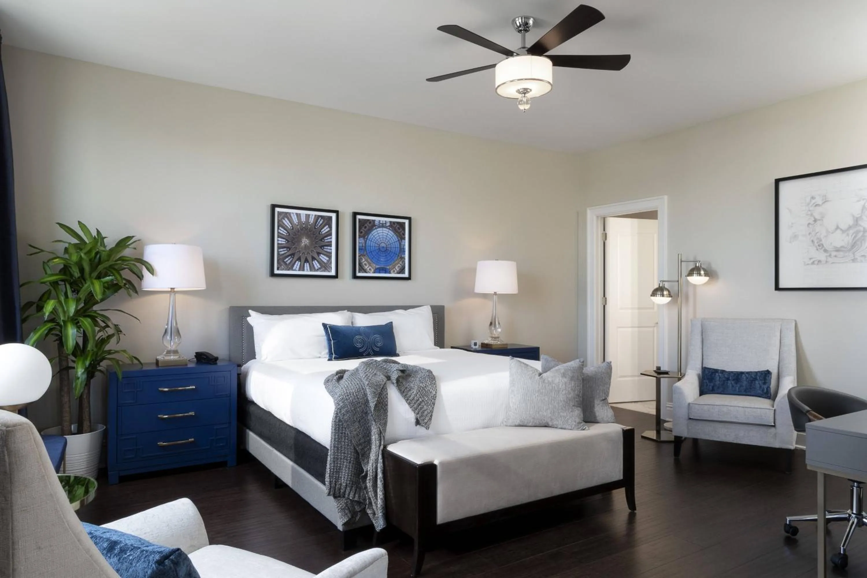 Bedroom, Bed in Hotel Saint Louis, Autograph Collection