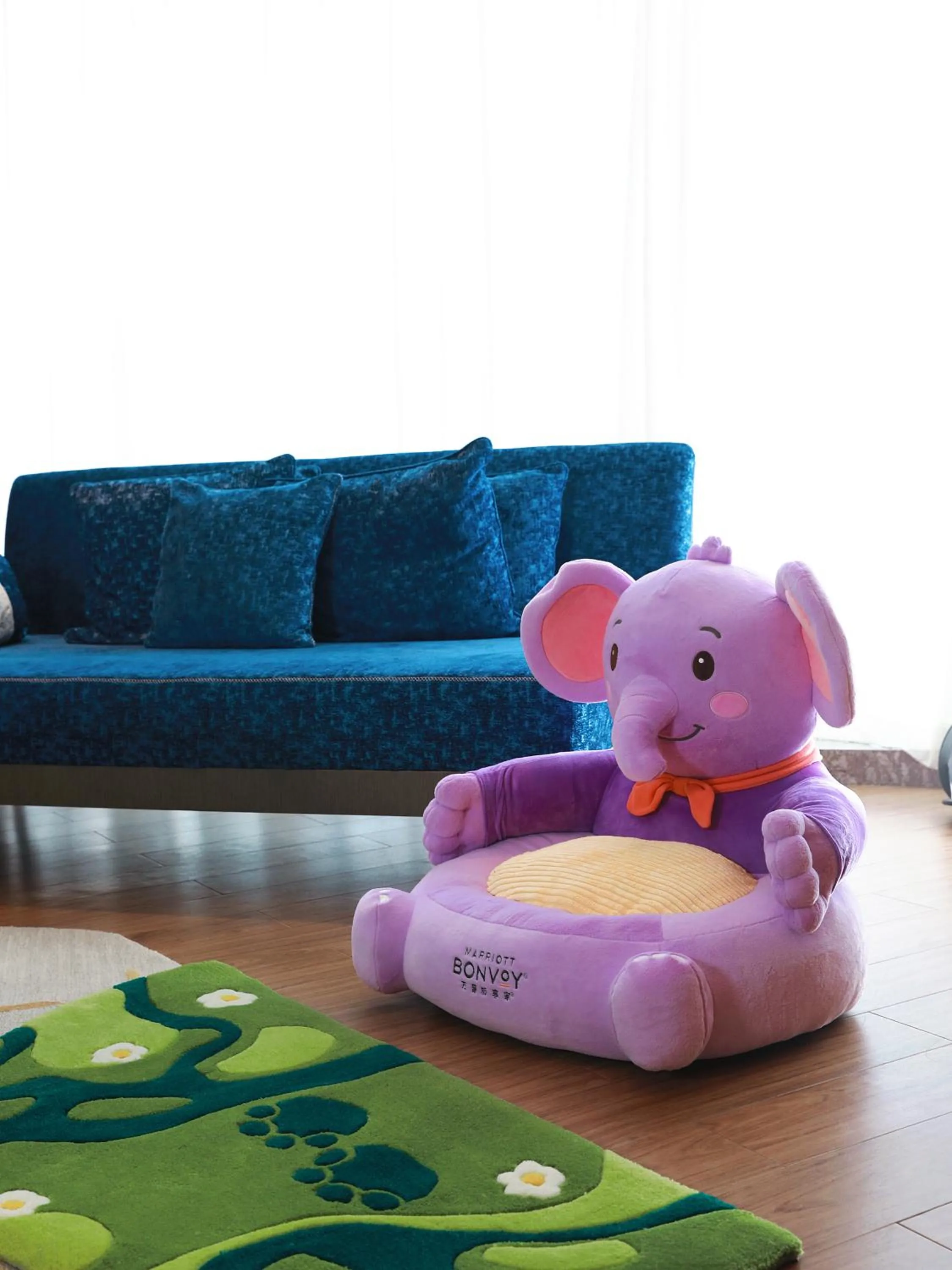 Seating area in Renaissance Xi'an Hotel