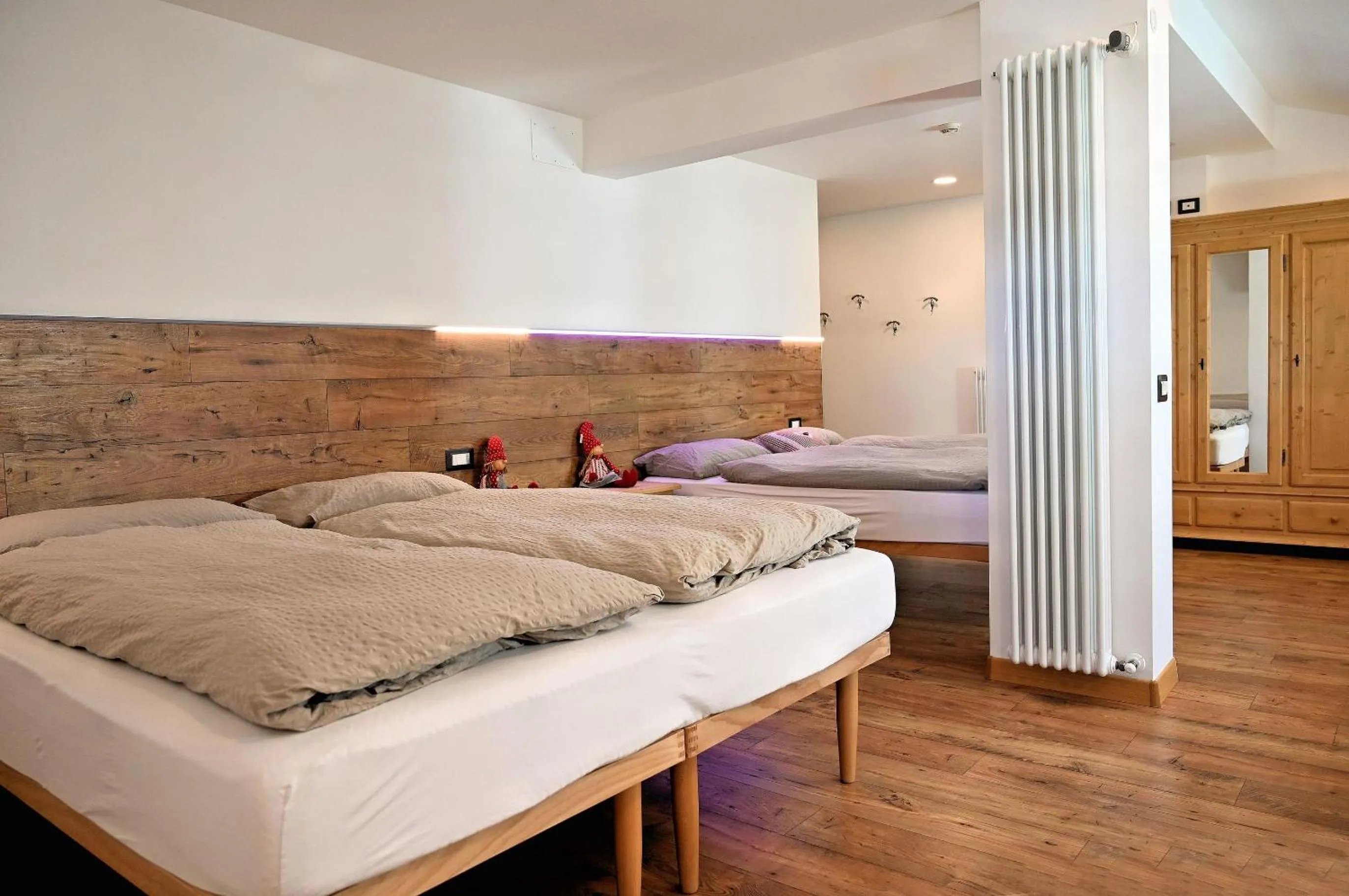 Photo of the whole room, Bed in Albergo Panorama