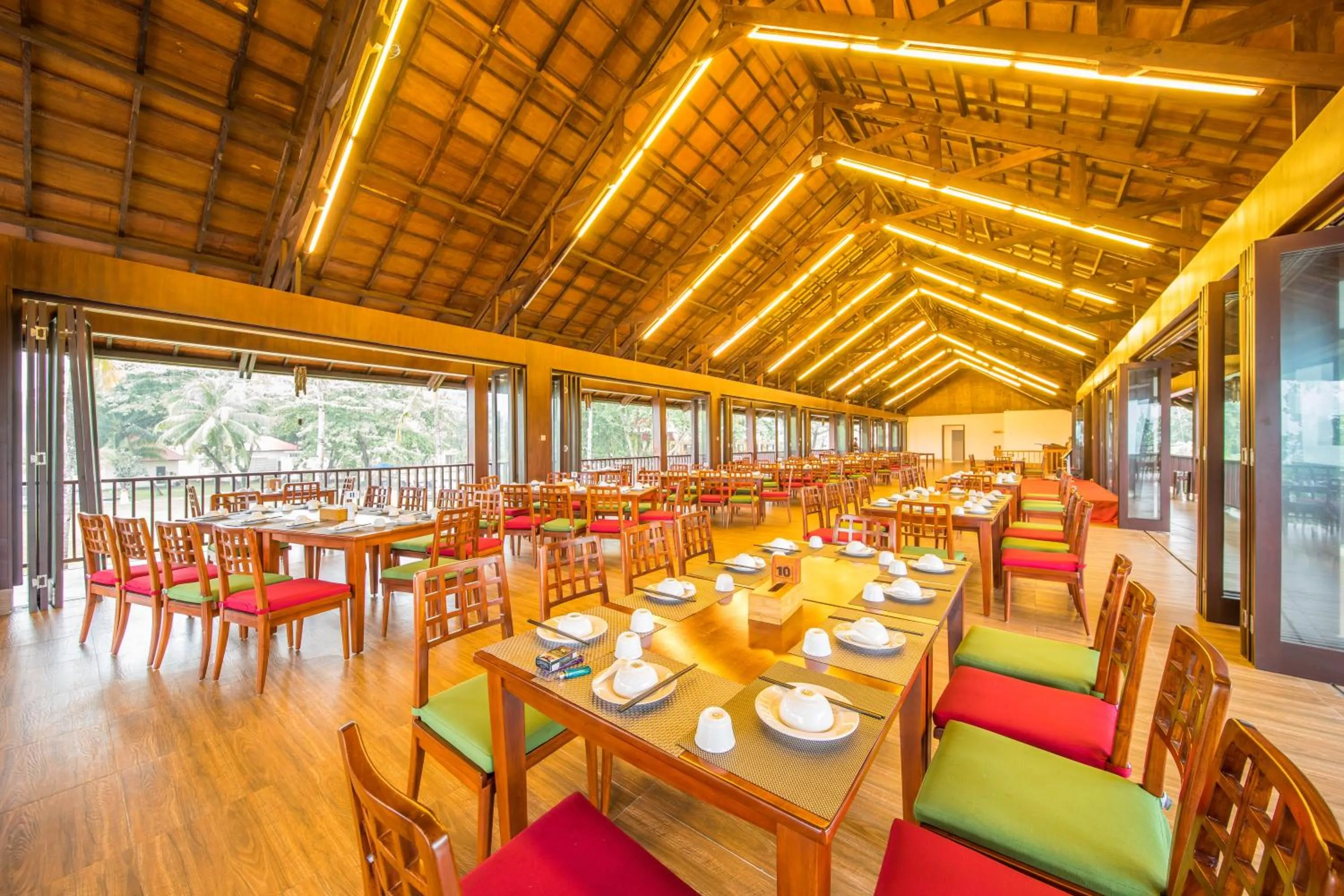 Restaurant/places to eat in NDC Resort & Spa