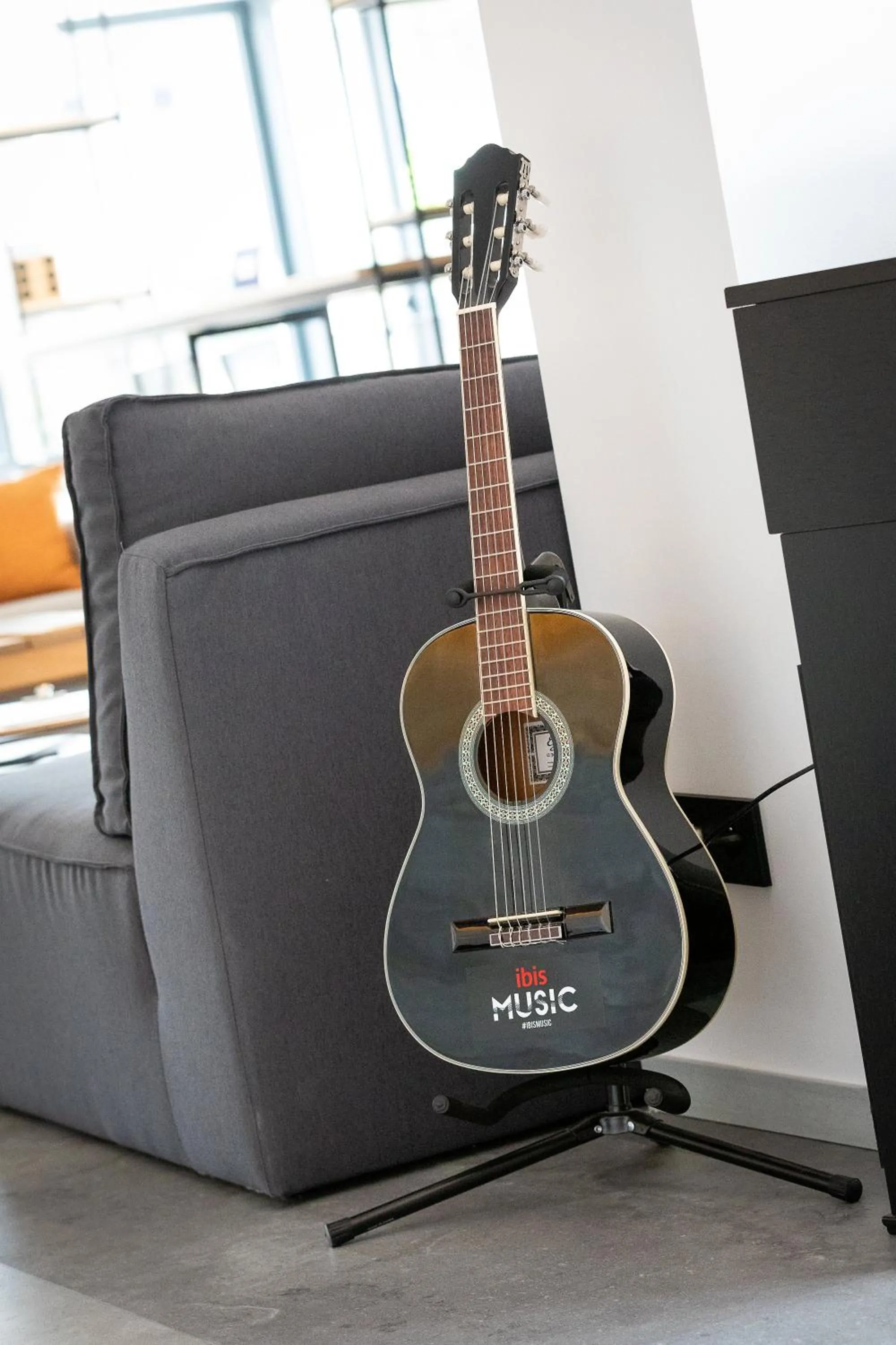 Evening entertainment in ibis Dijon Sud