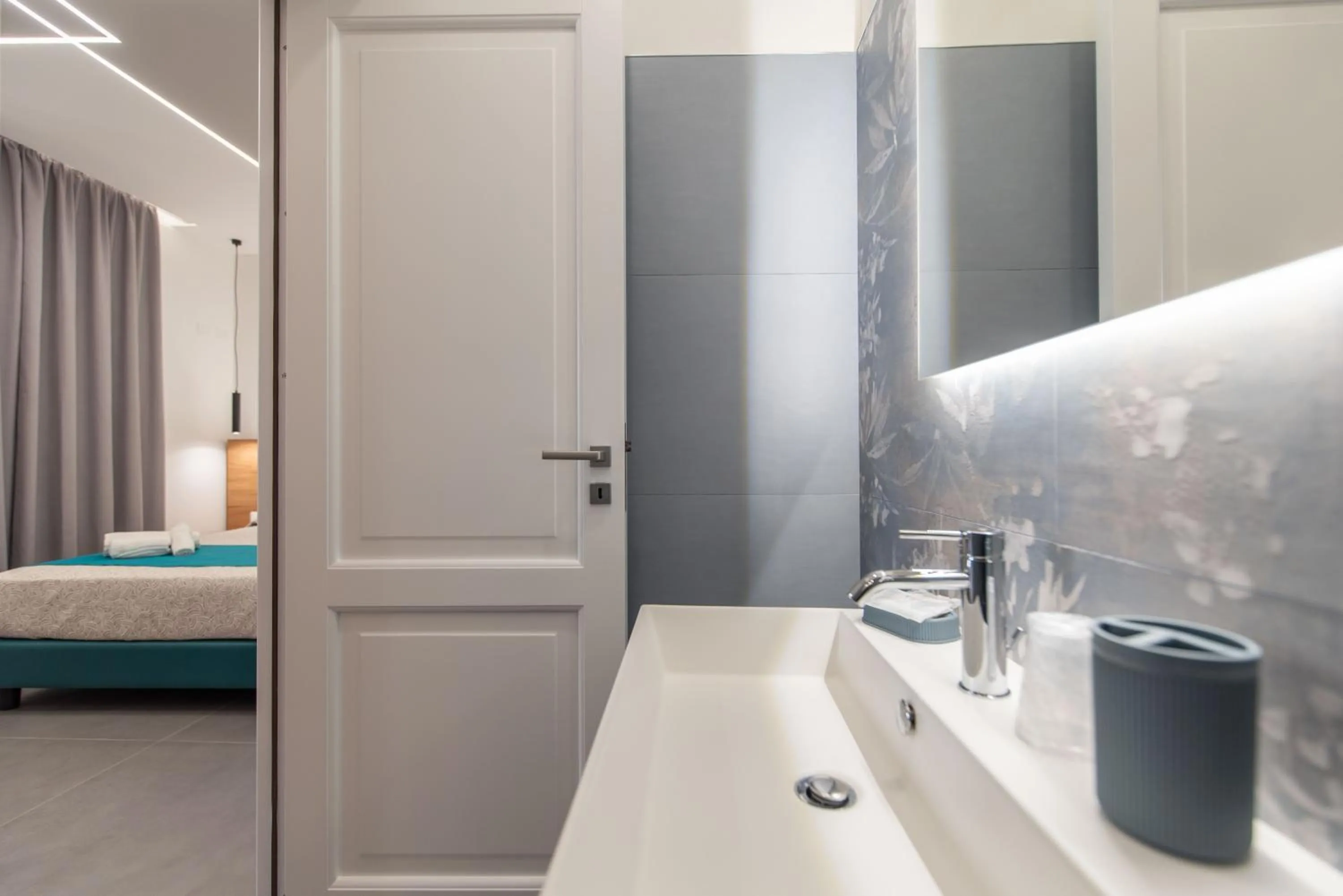 Bathroom, Bed in Affittacamere Aloe