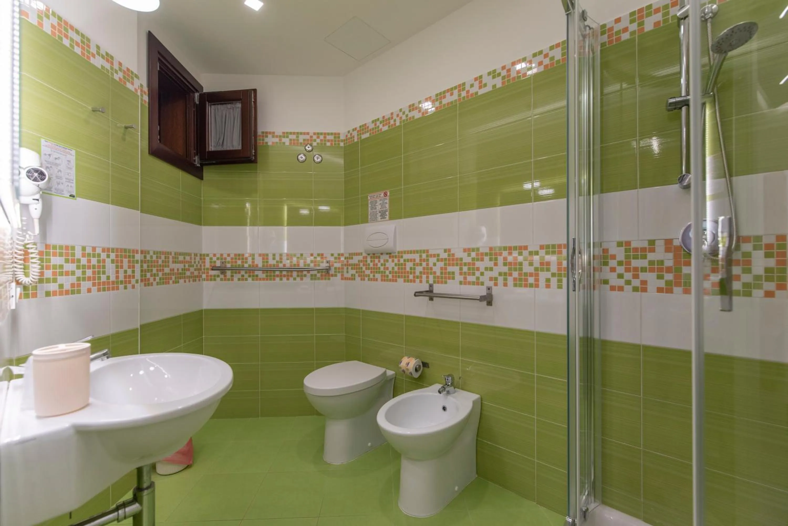 Bathroom in Affittacamere Aloe